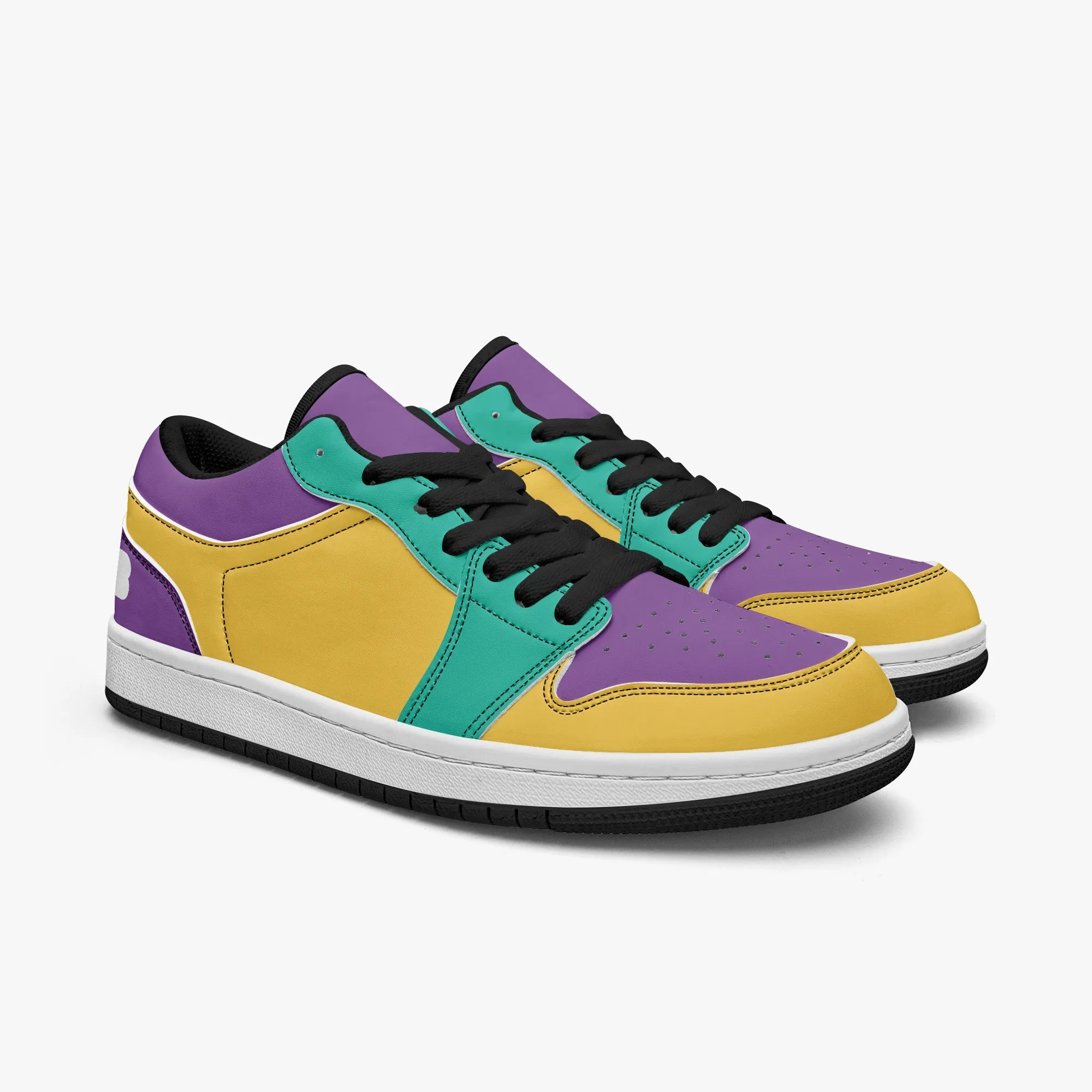 213 Women Low-Top Basketball Shoes by Niche Era
