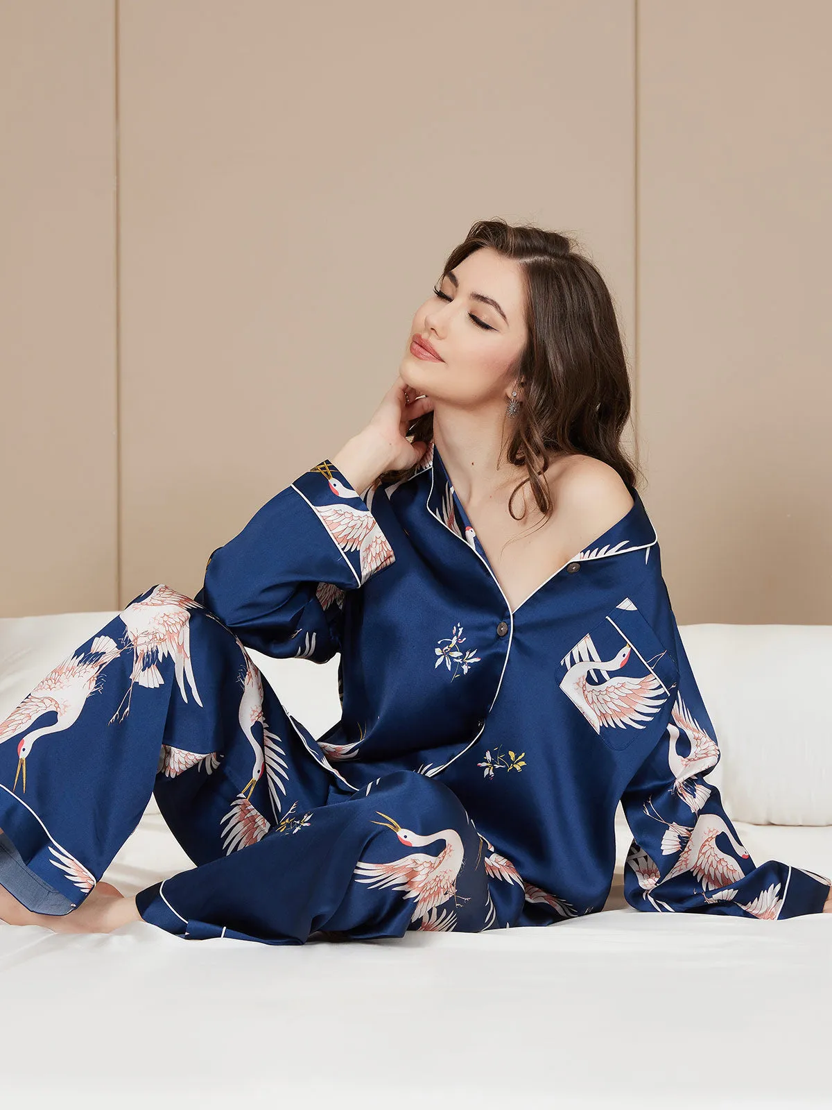 Ailith - Sophisticated Binding Trim Woman's Pajama Set