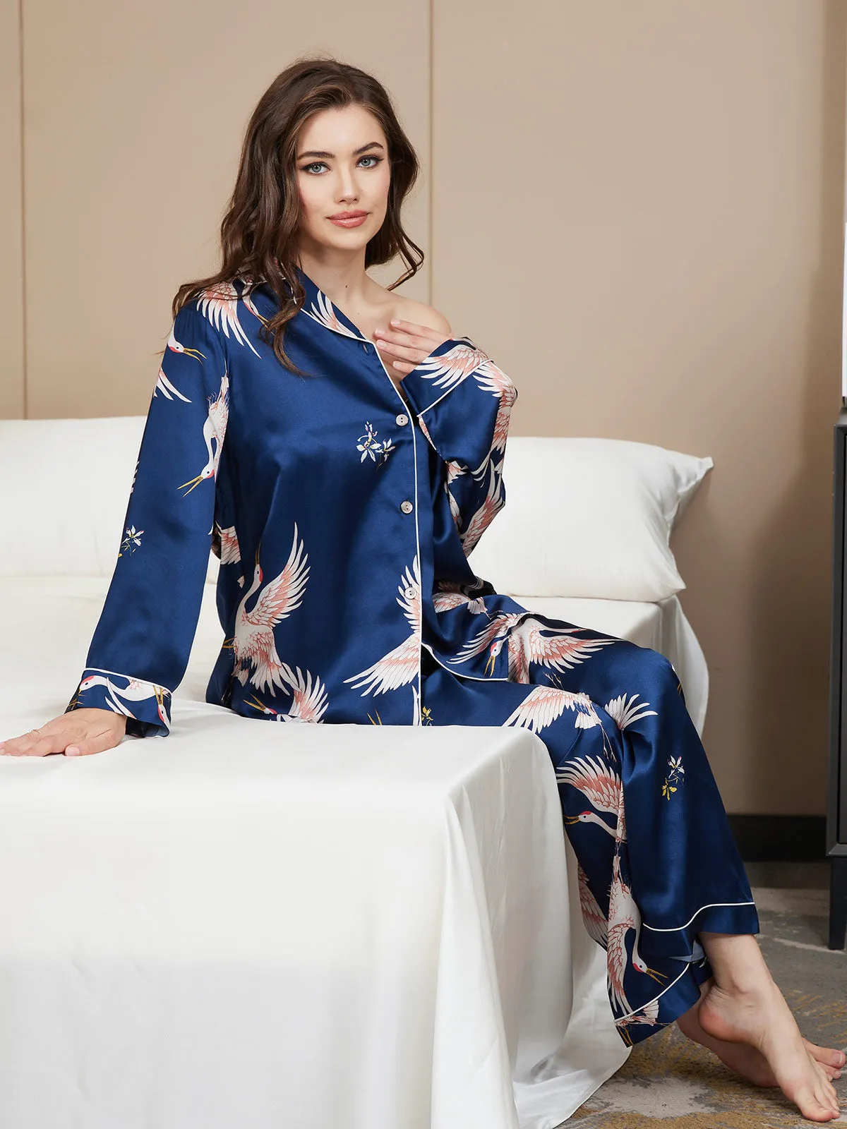 Ailith - Sophisticated Binding Trim Woman's Pajama Set