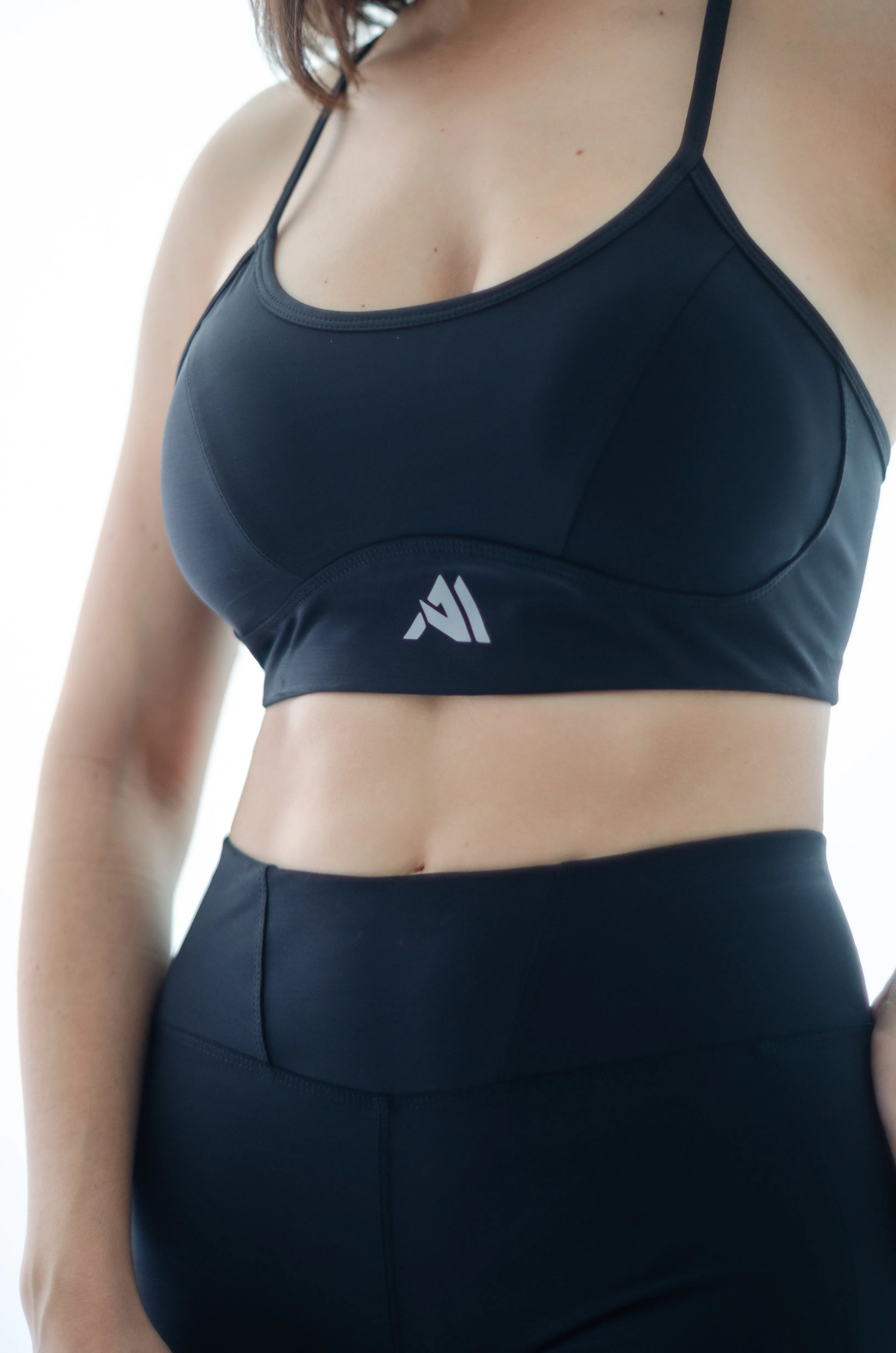 AMA Vesta Sports Bra