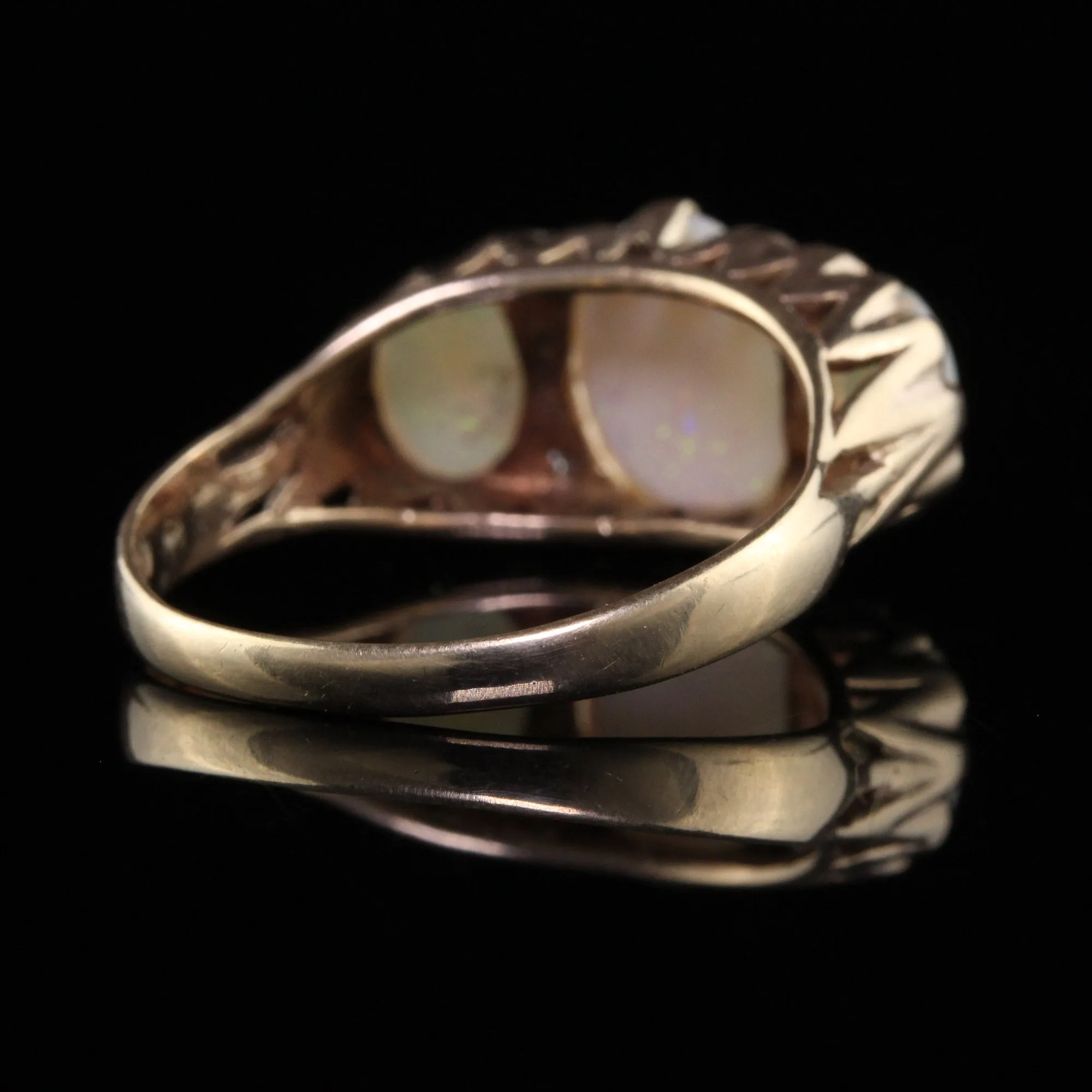 Antique Victorian English 10K Yellow Gold Opal three Stone Ring