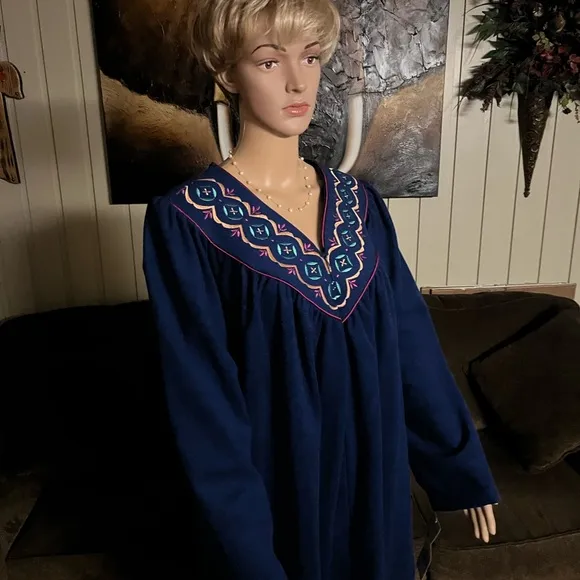 Appel • Vintage • 1X-Large • Blue • Pink Embroidery • Robe • New W/Tags