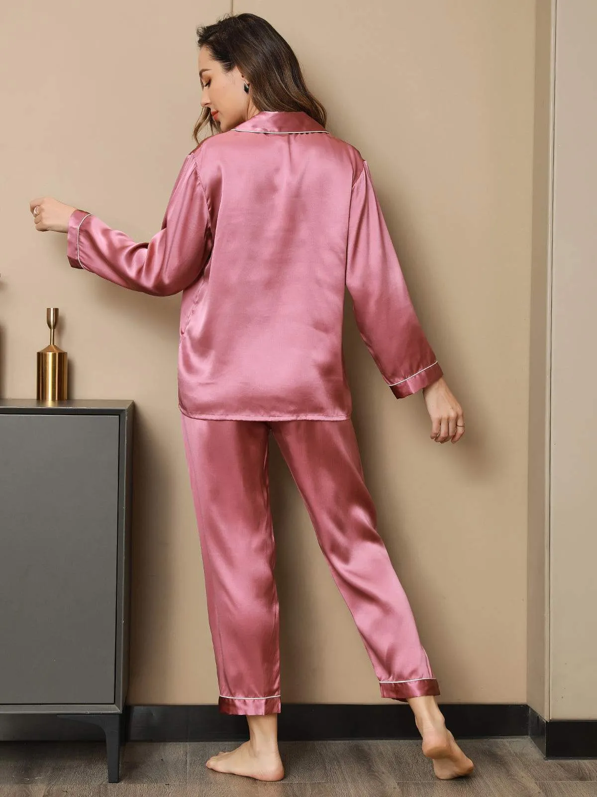 Audrina - Premium Mulberry Relaxation Woman's Pajama Set