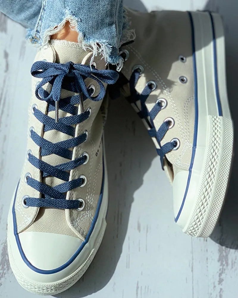 Bear Letter Print Reflective Eyelet Lace-up Canvas Shoes