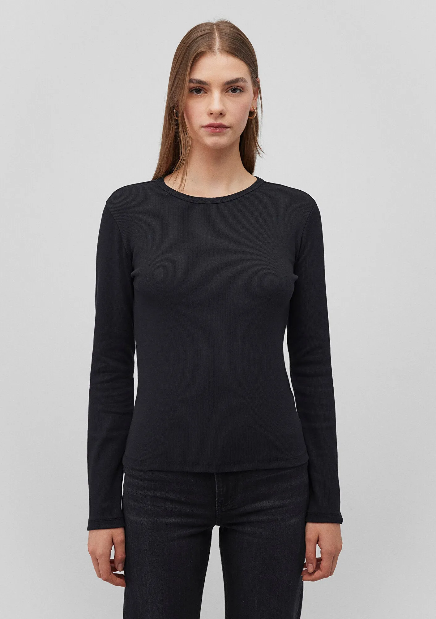 Black Basic T-shirt