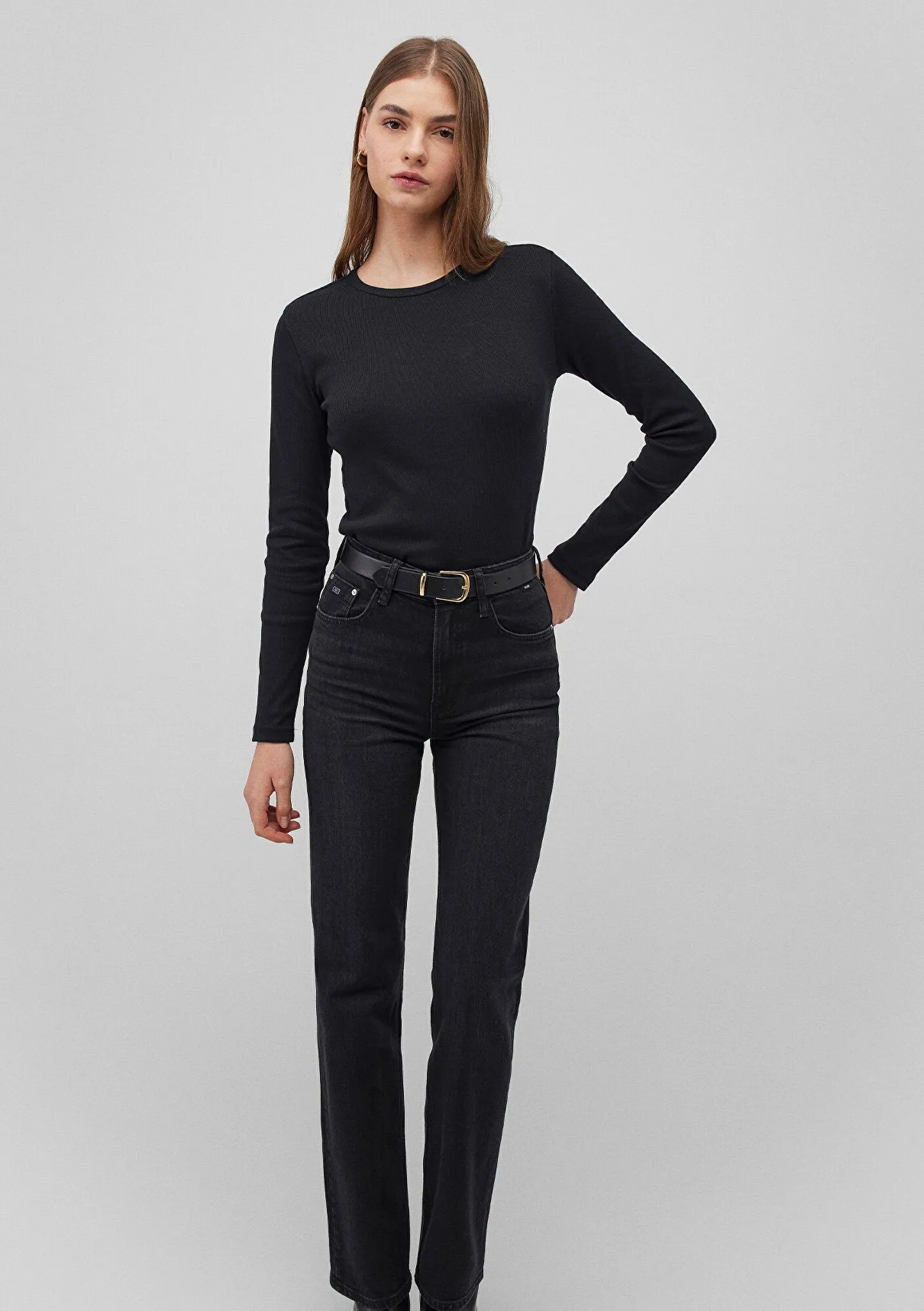 Black Basic T-shirt