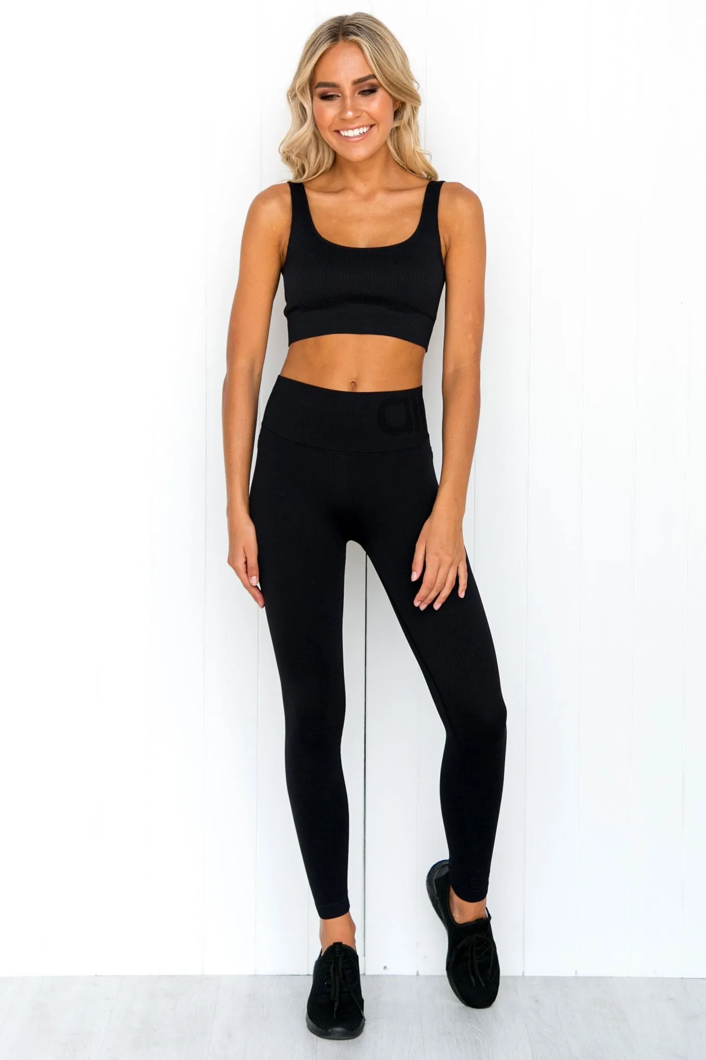 Black Ribbed Seamless Bra
