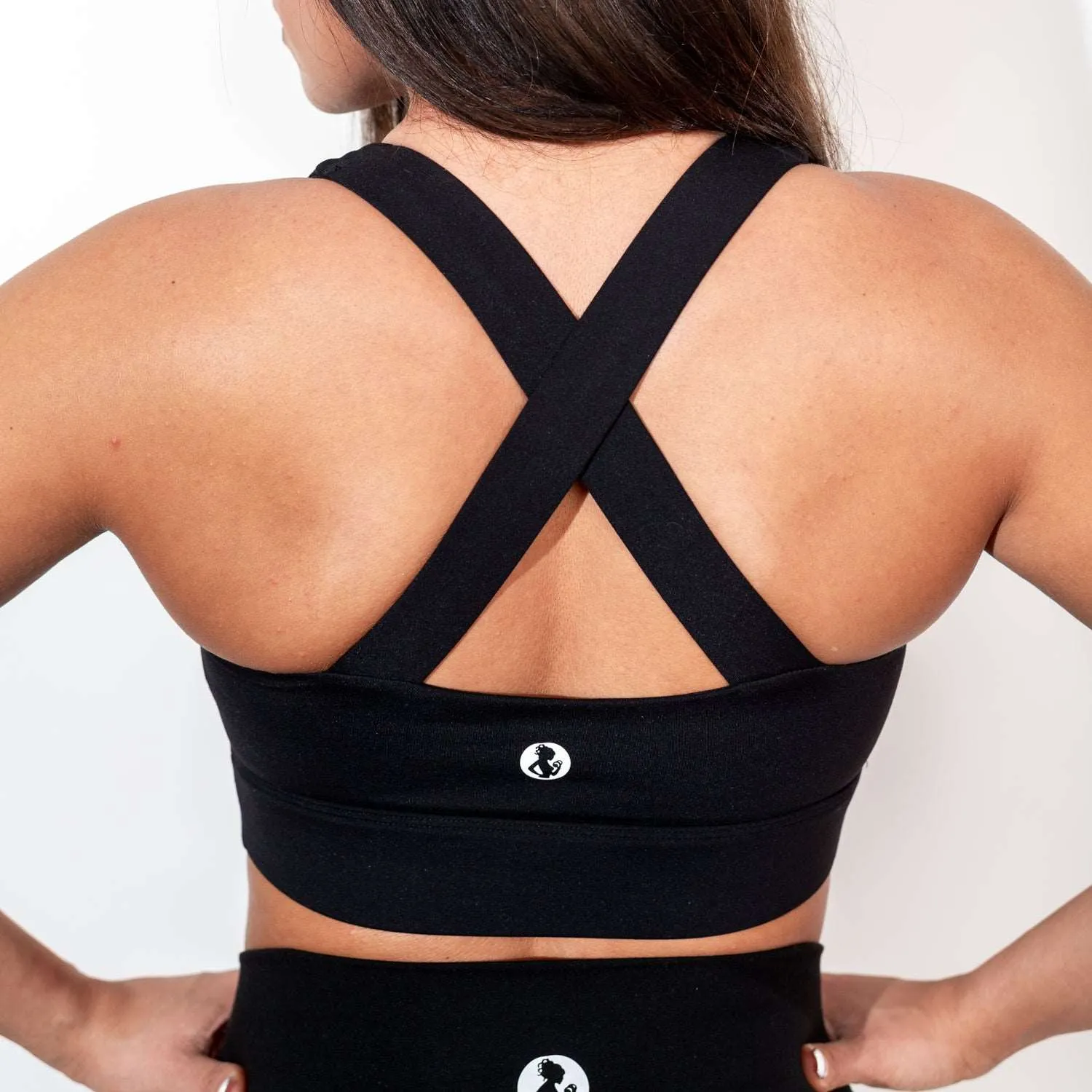 BLACK SPORTS BRA