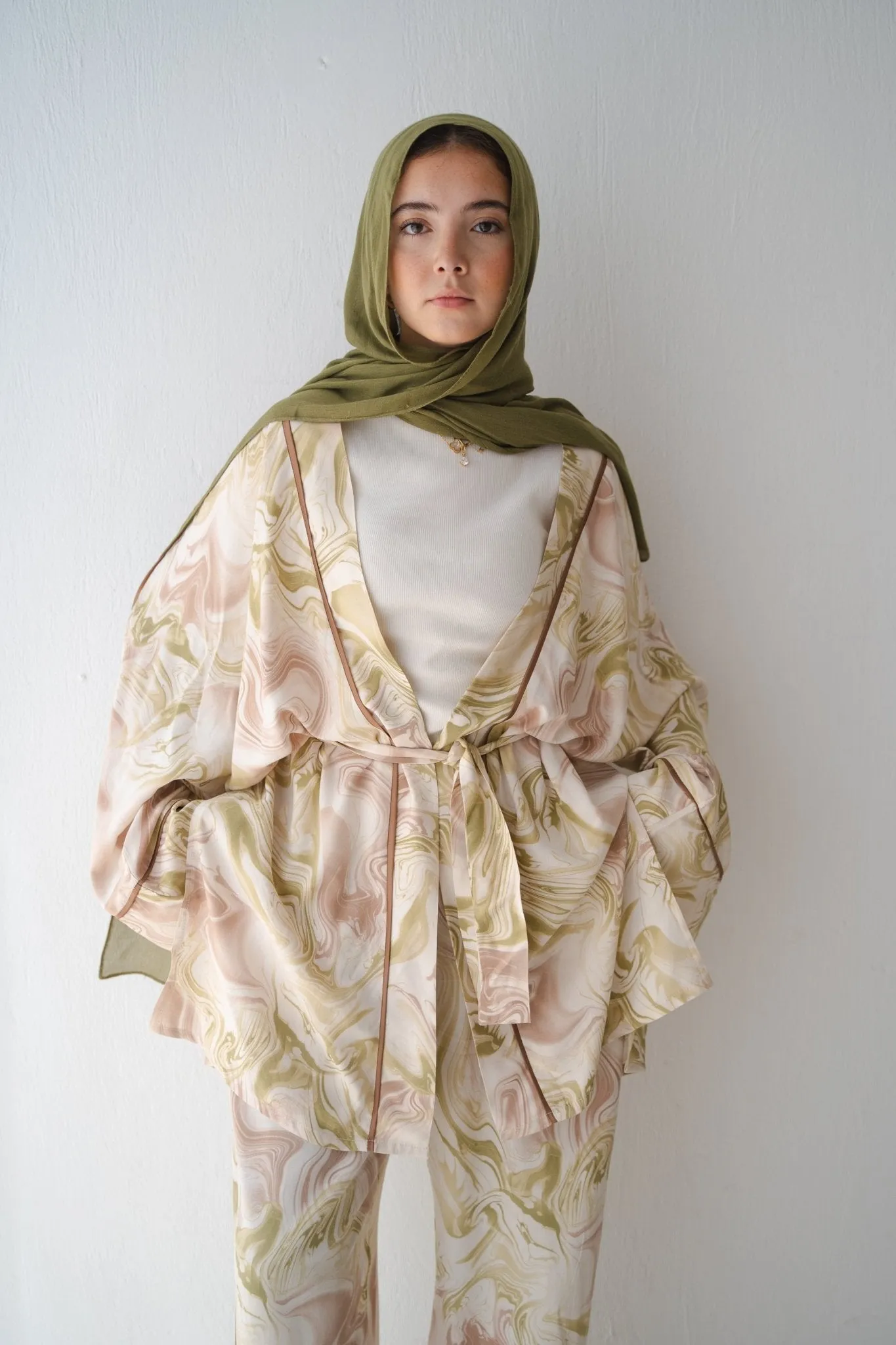 Casual charm in olive