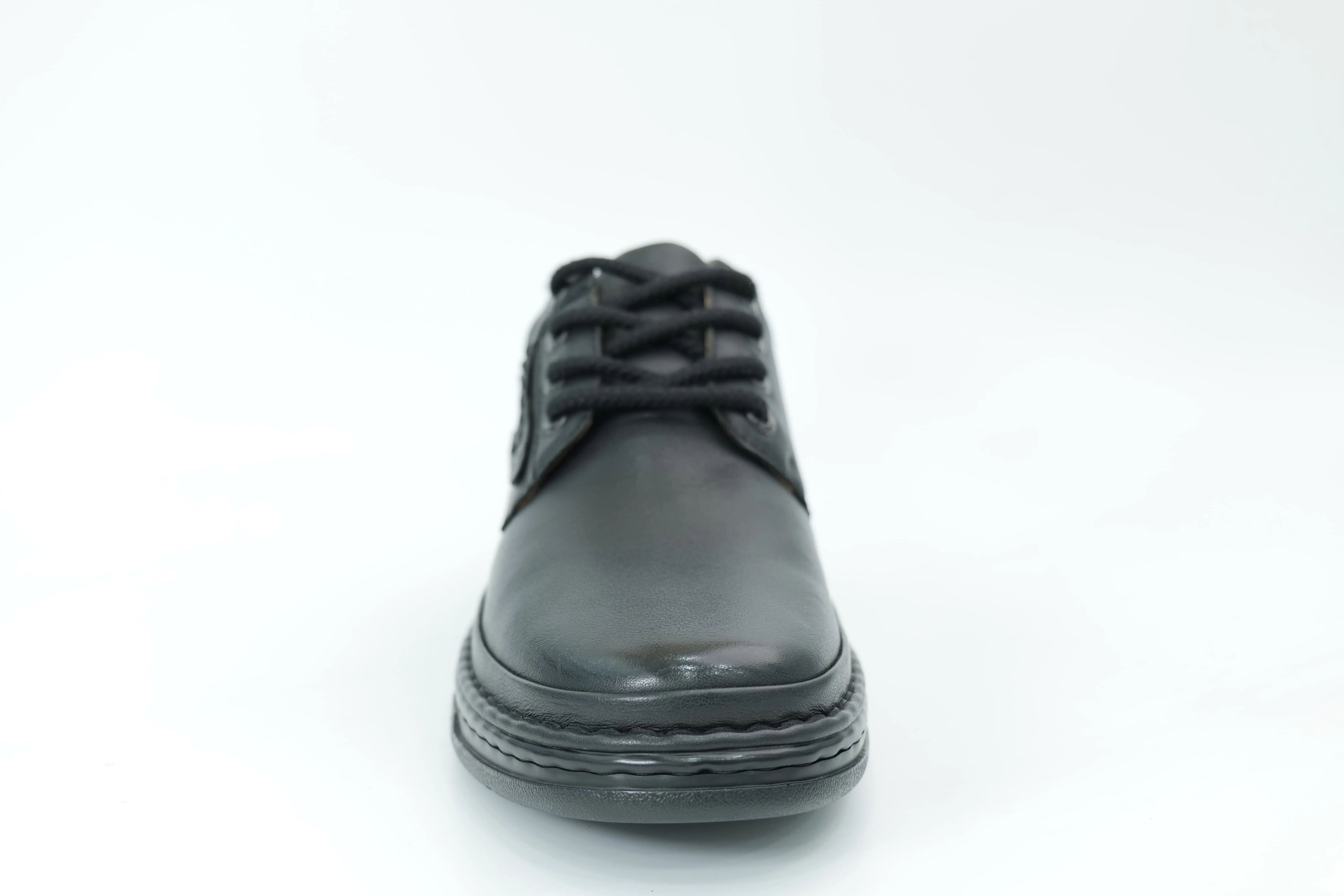 Casual shoes