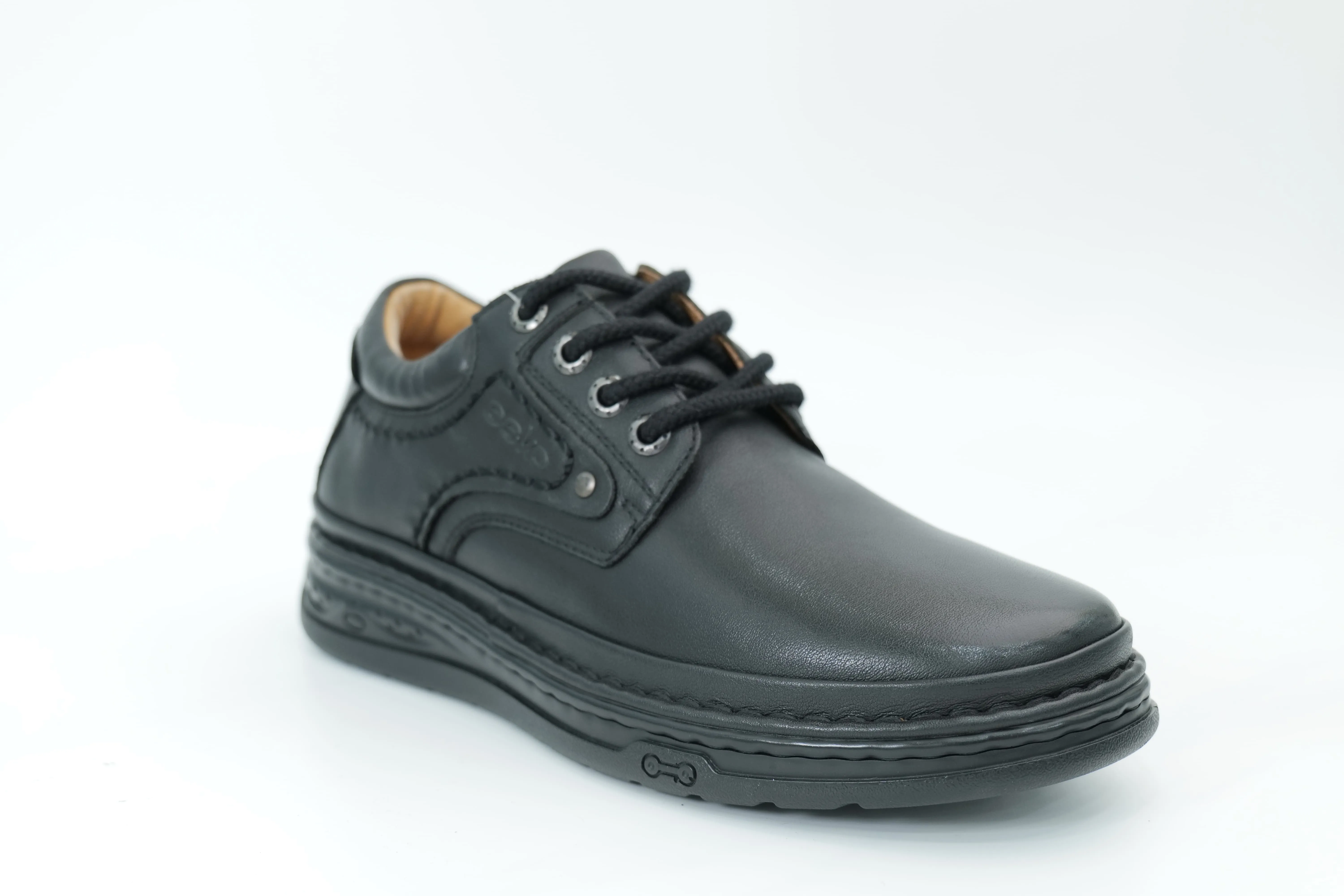 Casual shoes