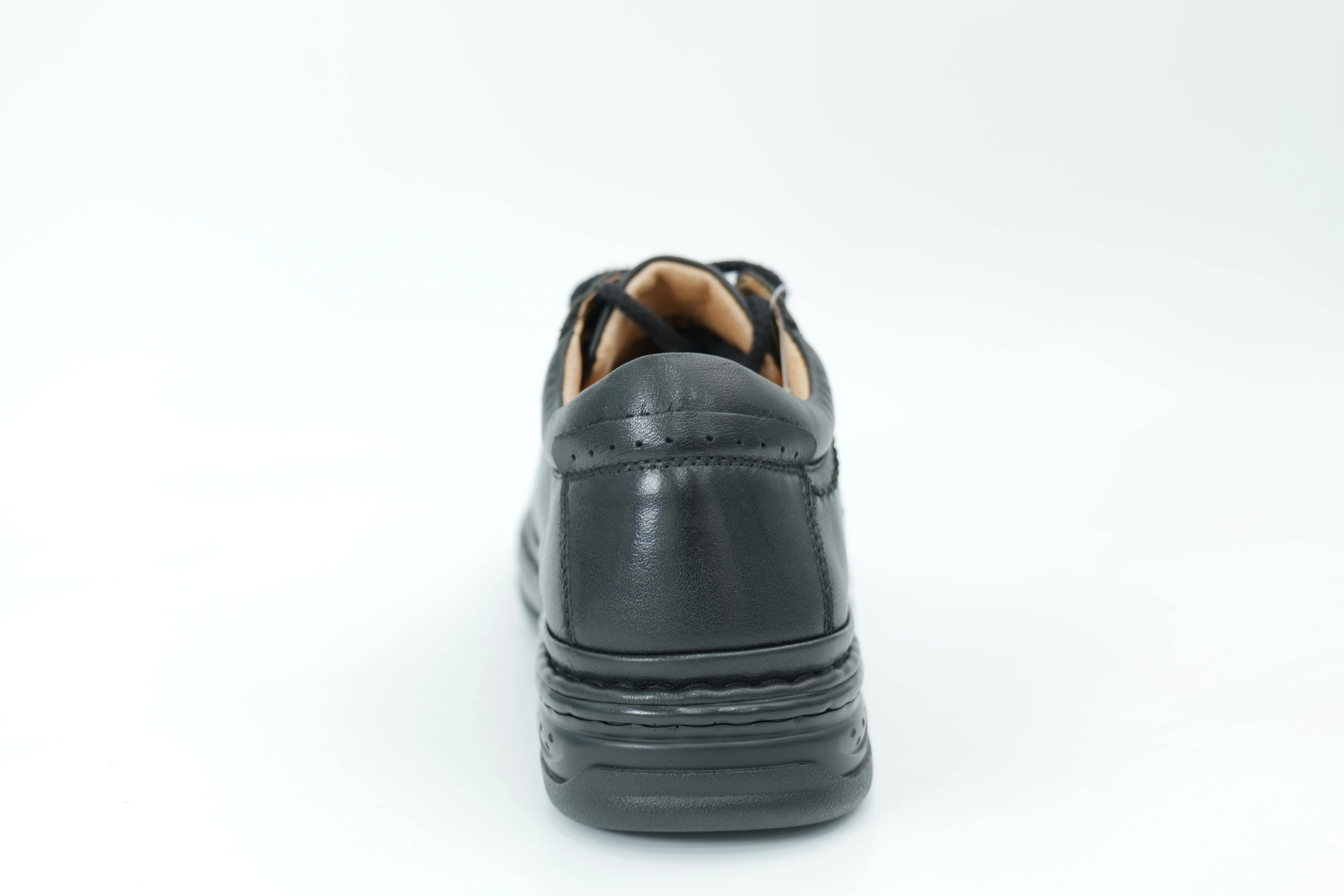Casual shoes