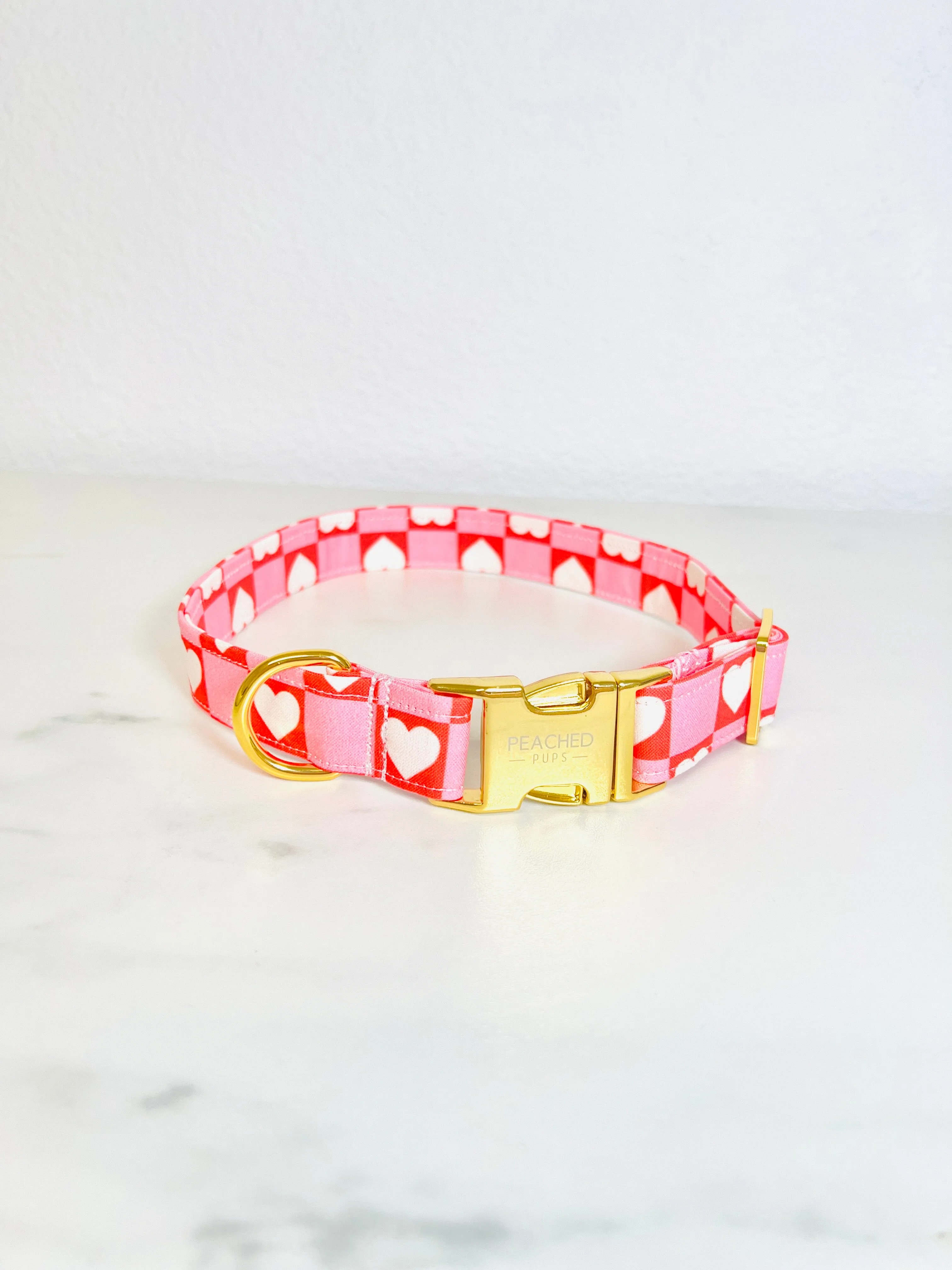 Checkerboard Hearts Collar