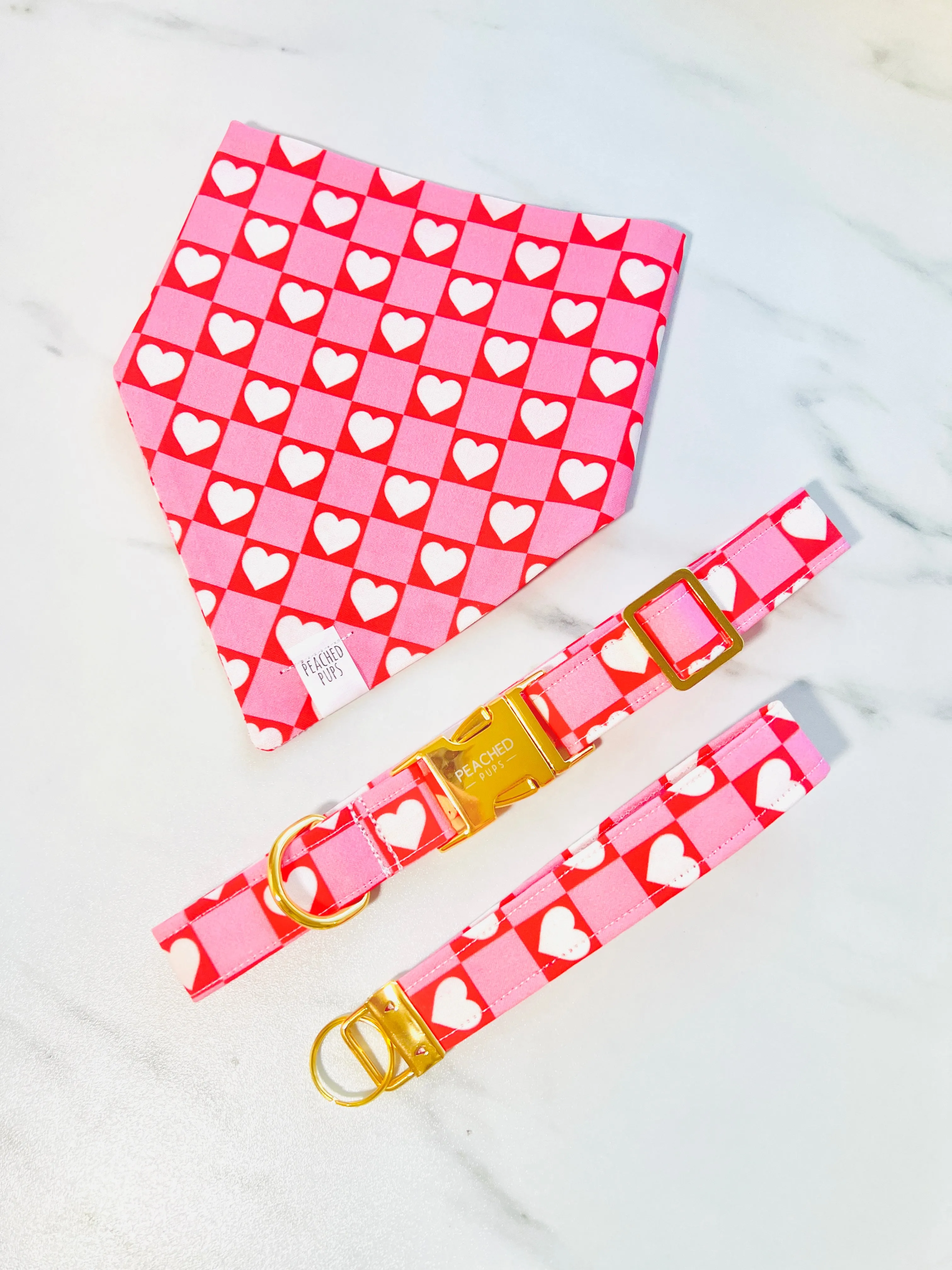 Checkerboard Hearts Collar