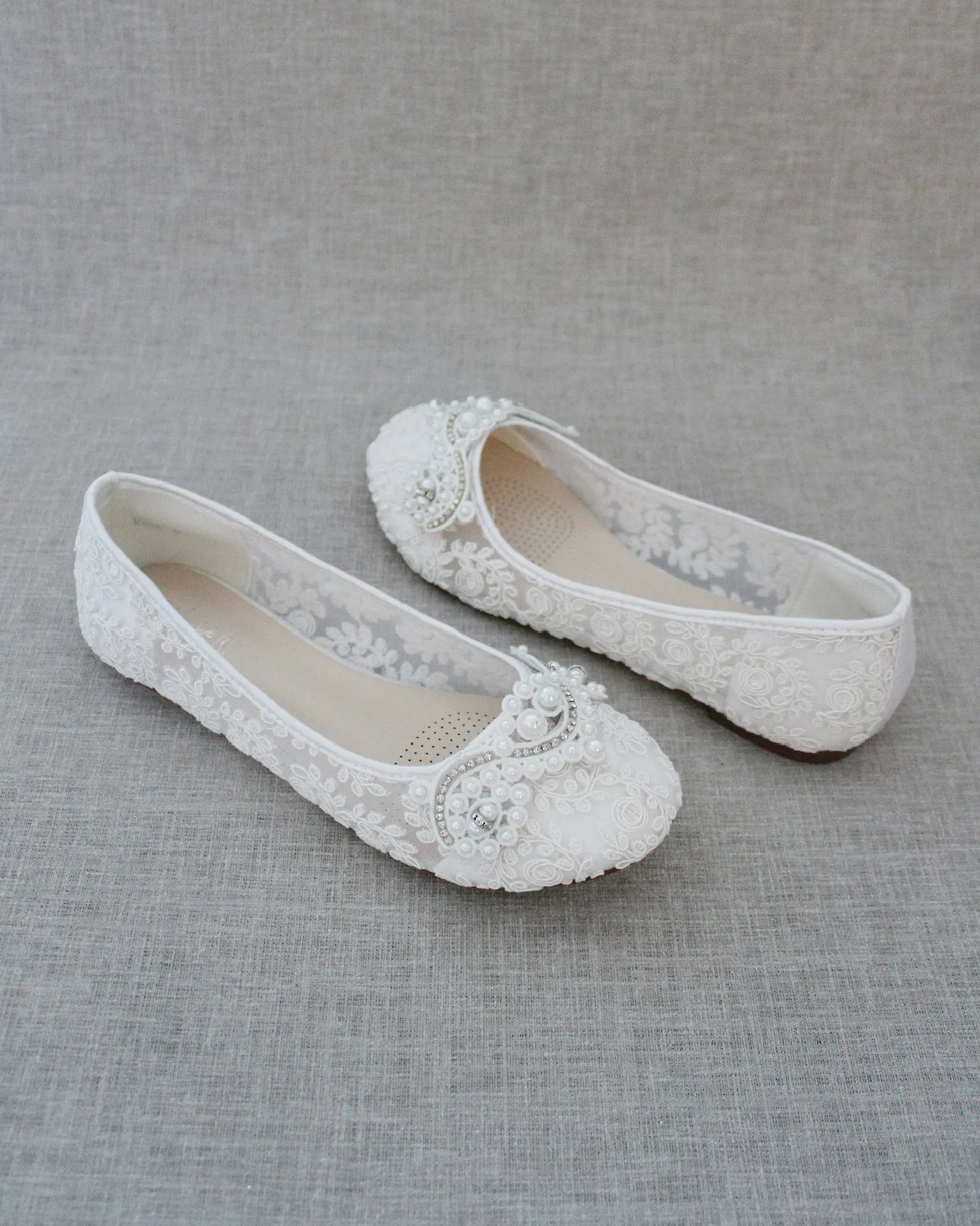 Crochet Lace Round Toe Flats with Small Pearls Applique