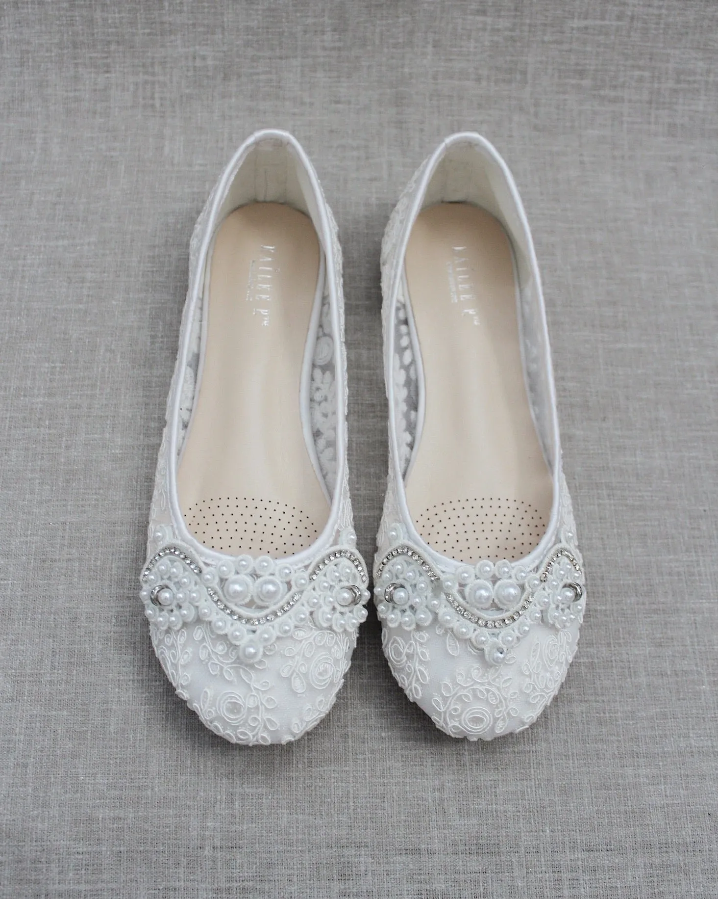 Crochet Lace Round Toe Flats with Small Pearls Applique