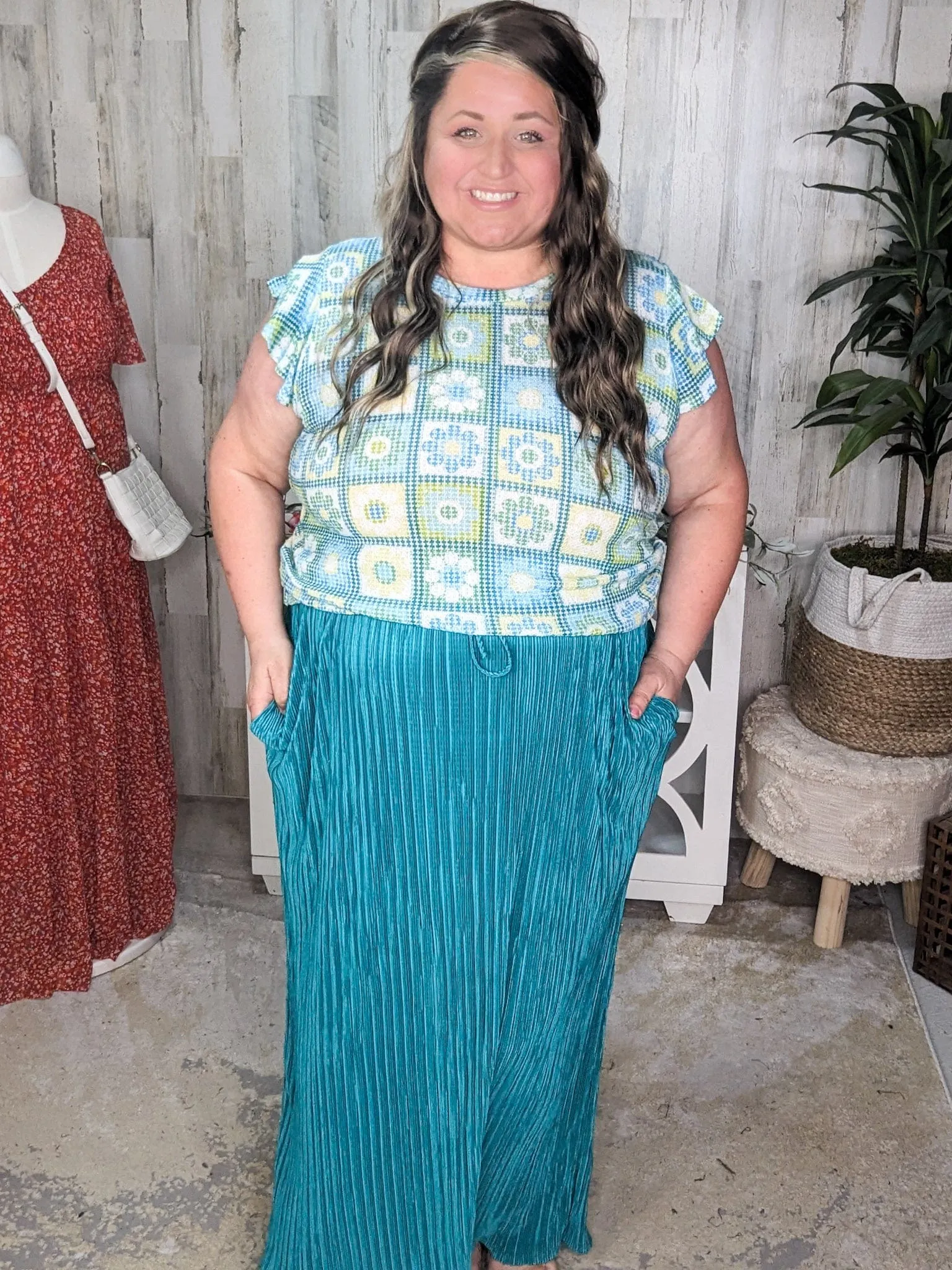 Daisy Flutter Sleeve Top in Granny Square Print (2 colors)