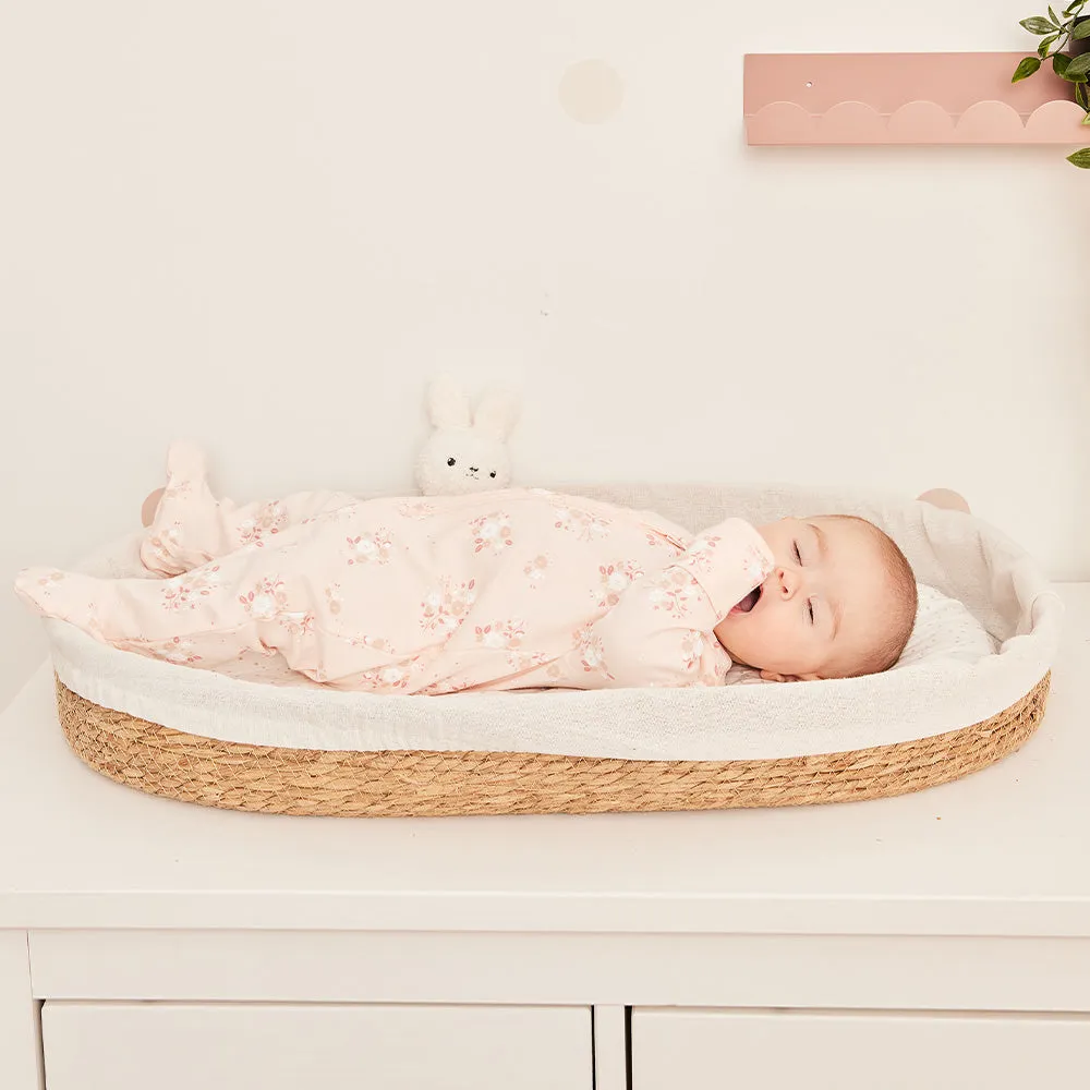 Dormeuse rose pâle à imprimé de petits bouquets