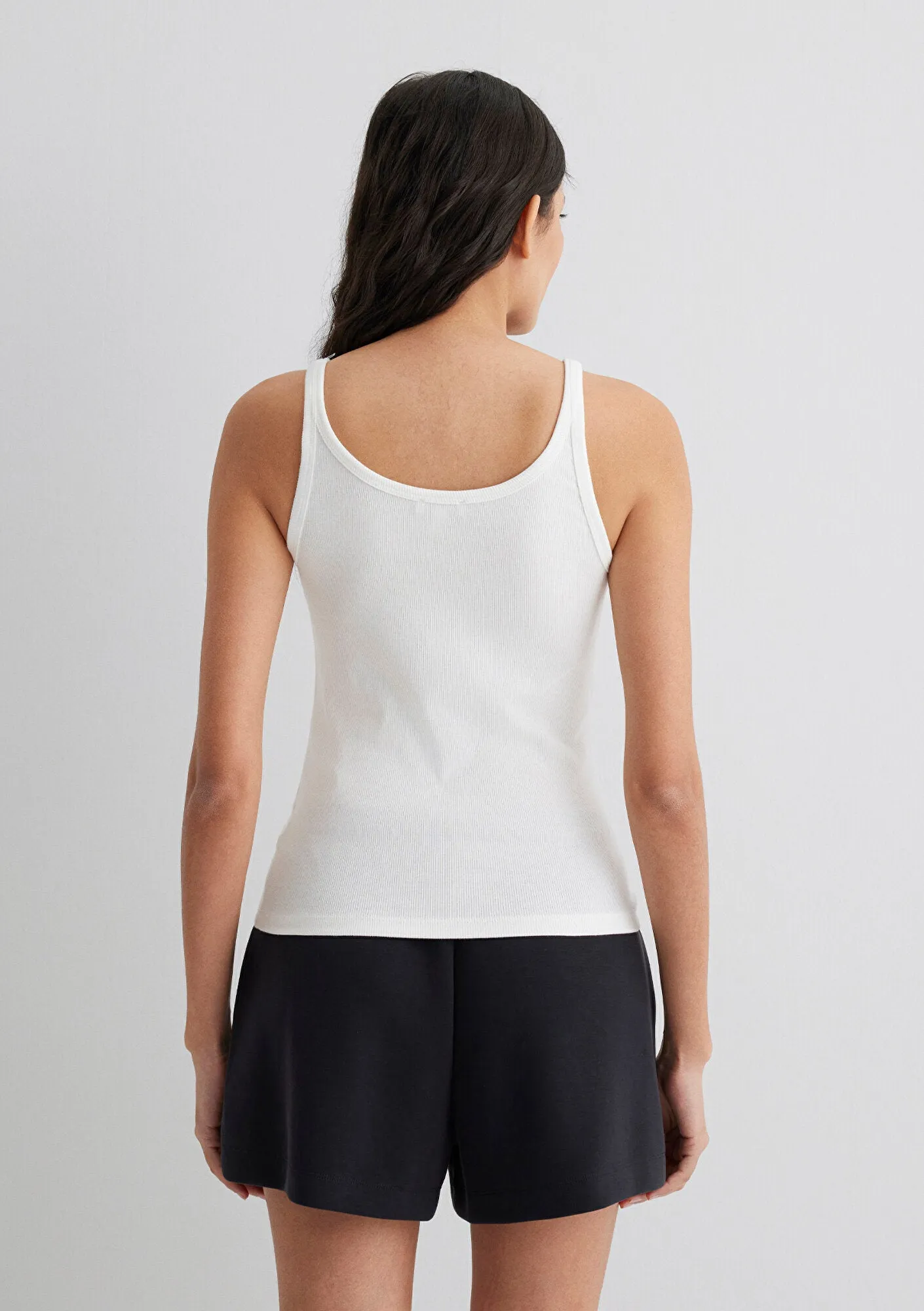 Ecru Basic T-shirt