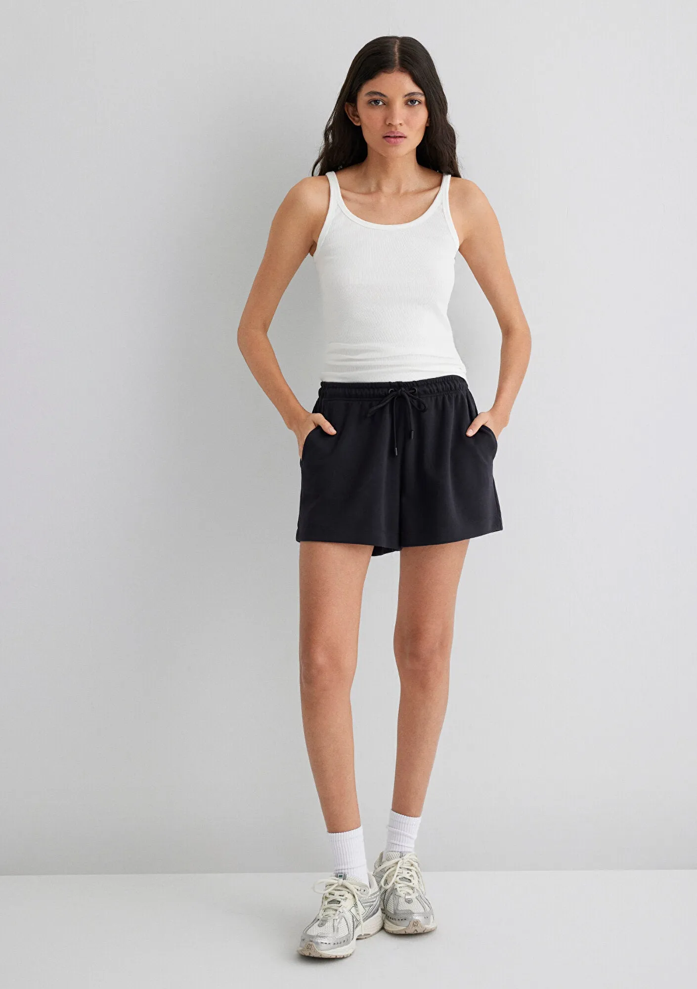 Ecru Basic T-shirt