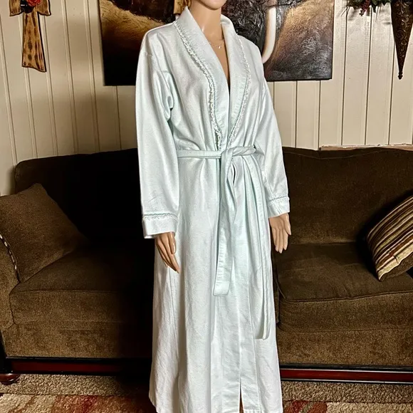 Eileen West • Small • Light Blue • Maxi • Velour • Floral Lace • Robe