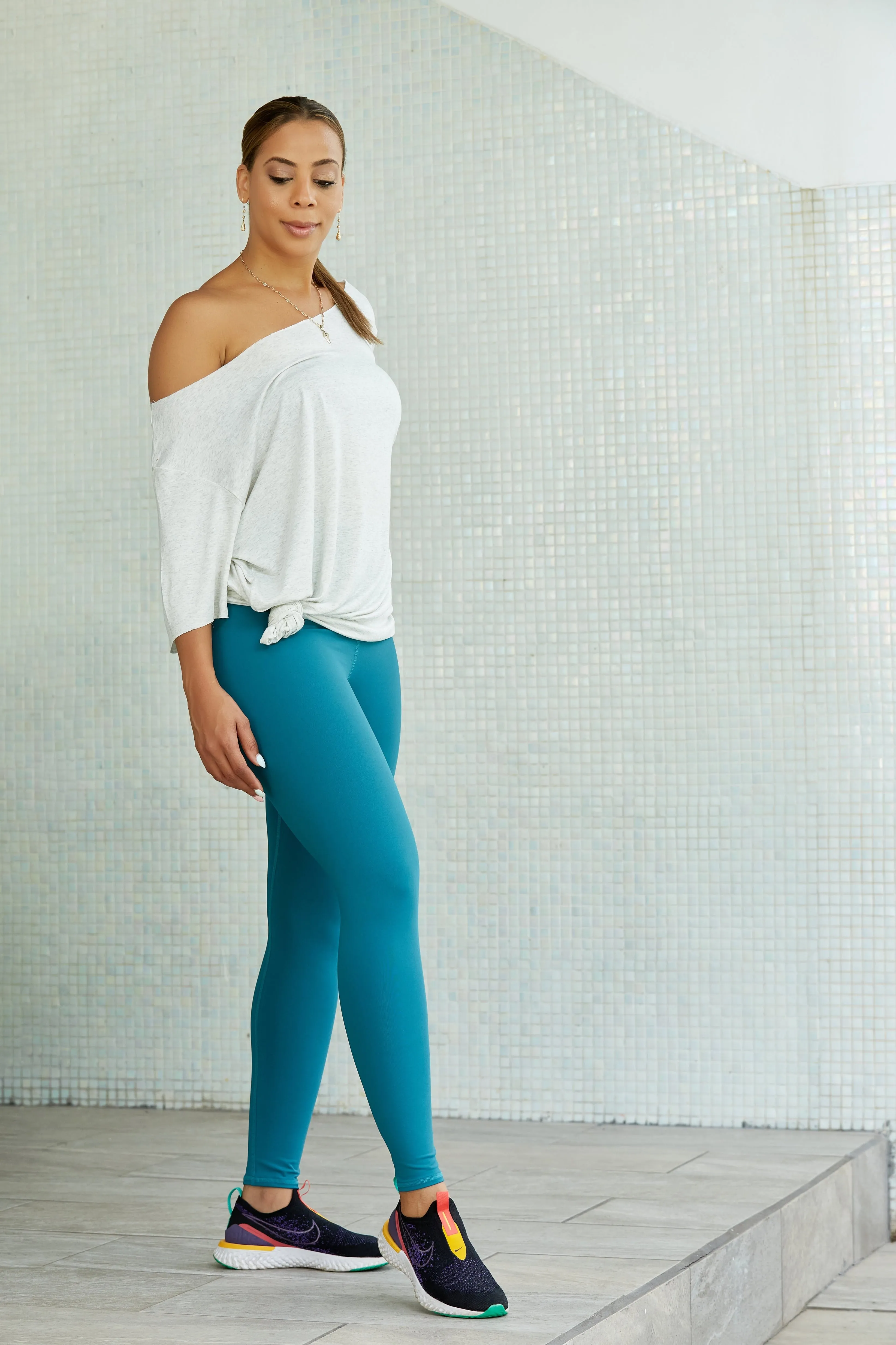 FA Basics Scrunch Legging Divino