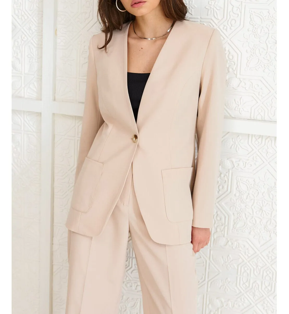 Fashion 2 Pieces V Neck Women Suit (Blazer Pants）