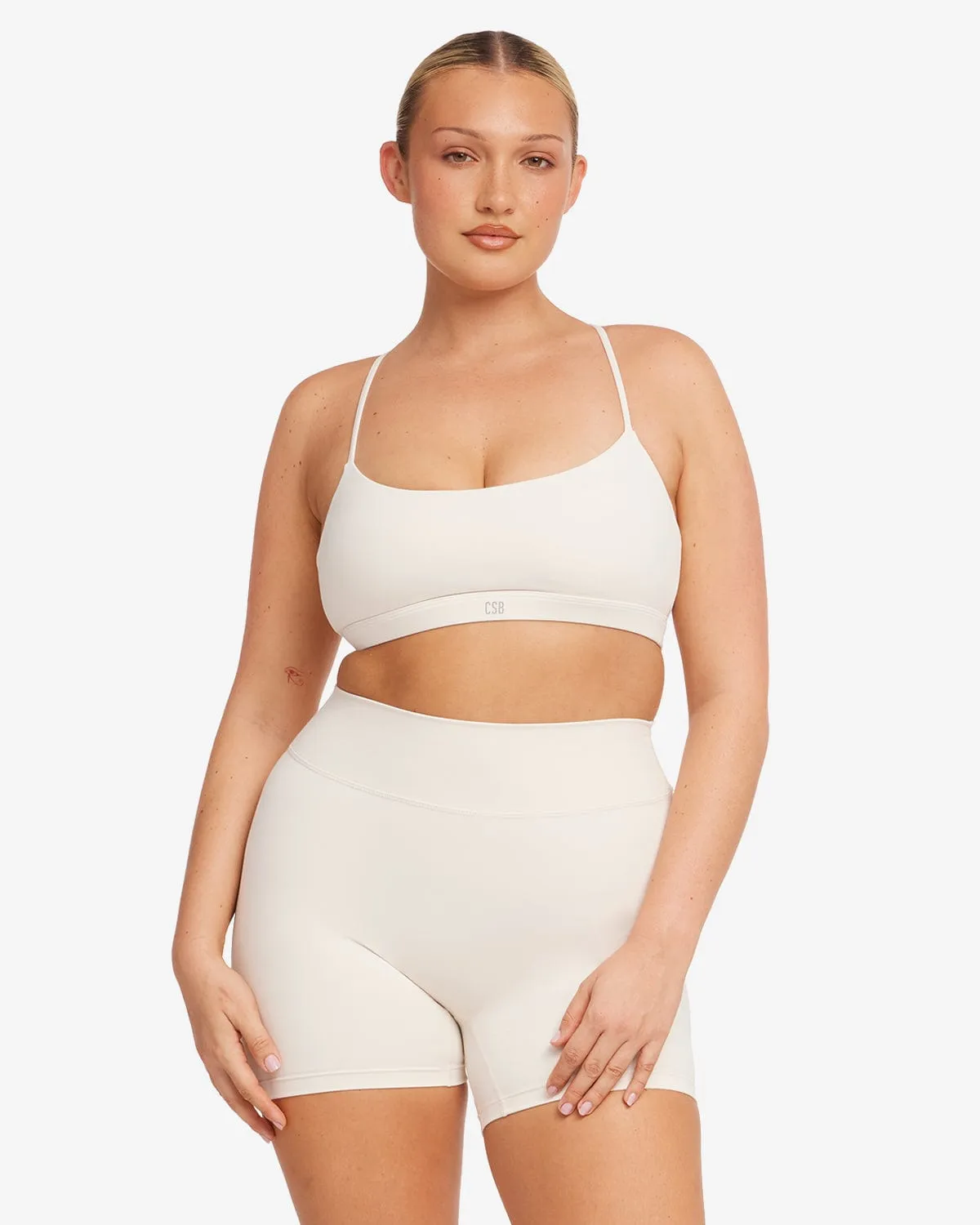 Form Gia Crop | Vanilla