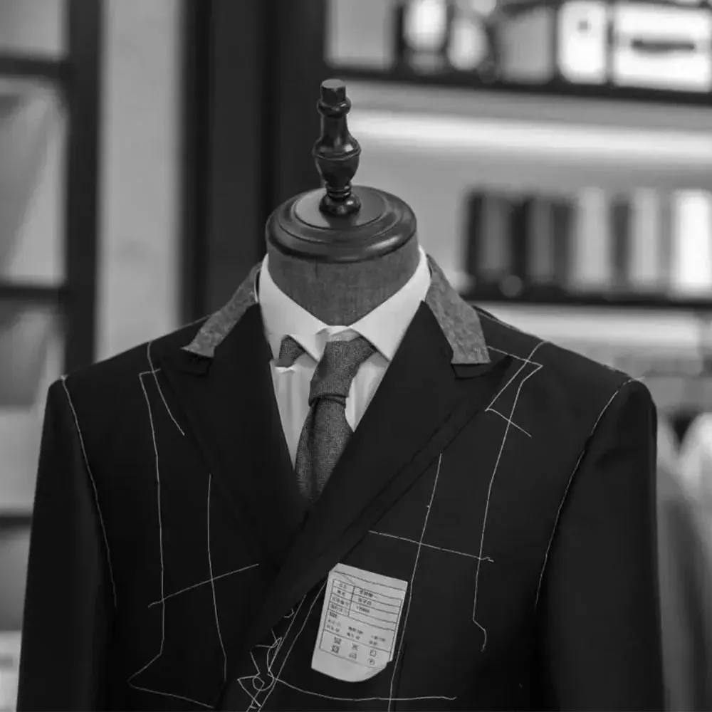 Fusion Stylish Men Double Breasted Burgundy Velvet Blazer for Men Slim Fit Men Suit Jacket