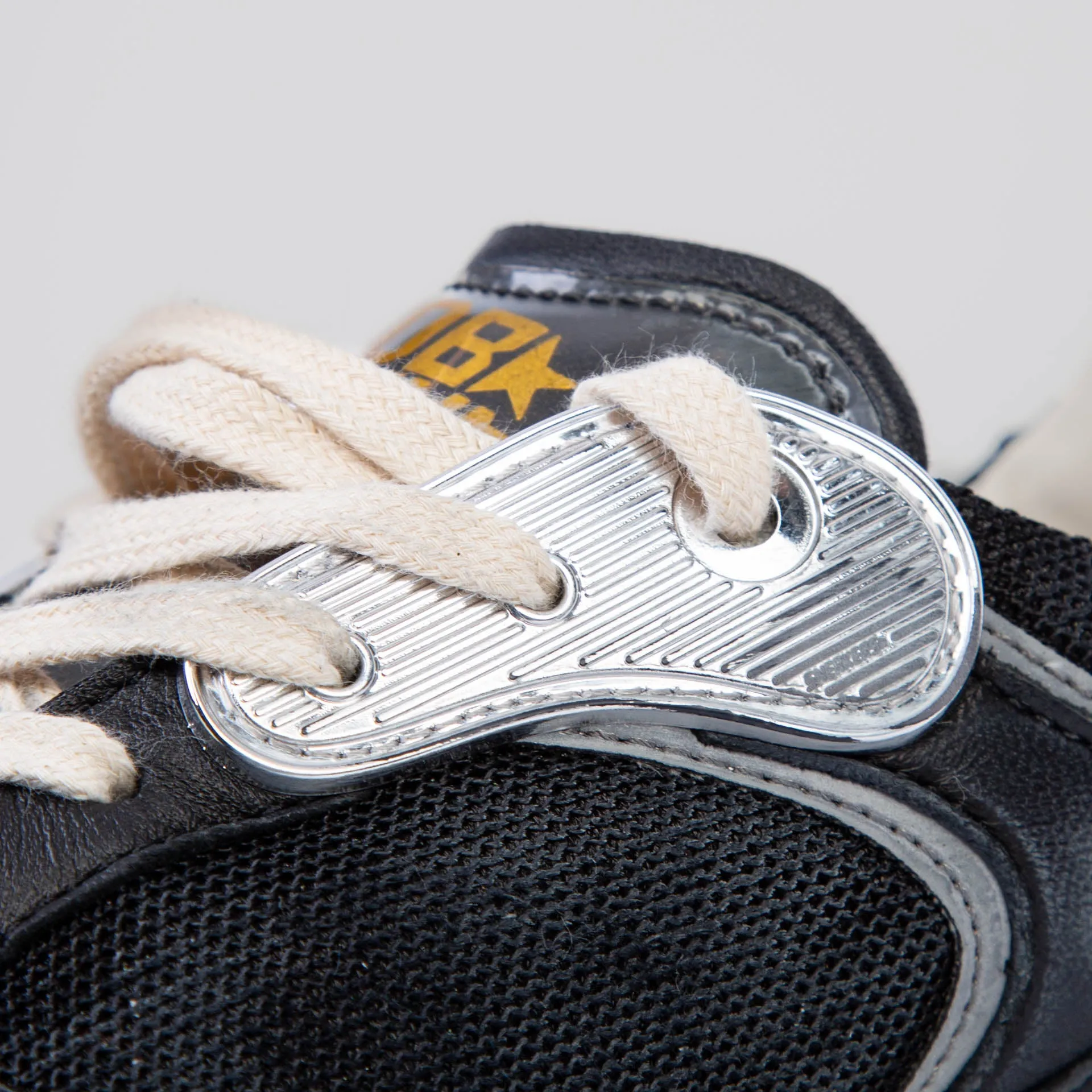 GOLDEN GOOSE SNEAKERS RUNNING DAD GMF00199.F003270 90282 NERO