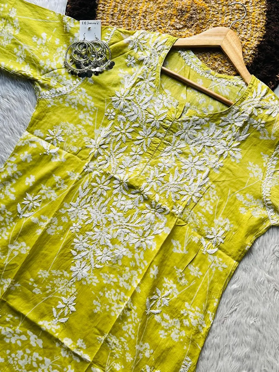 Green Chikankari cotton Kurti With Pant In Mul Mul Cotton