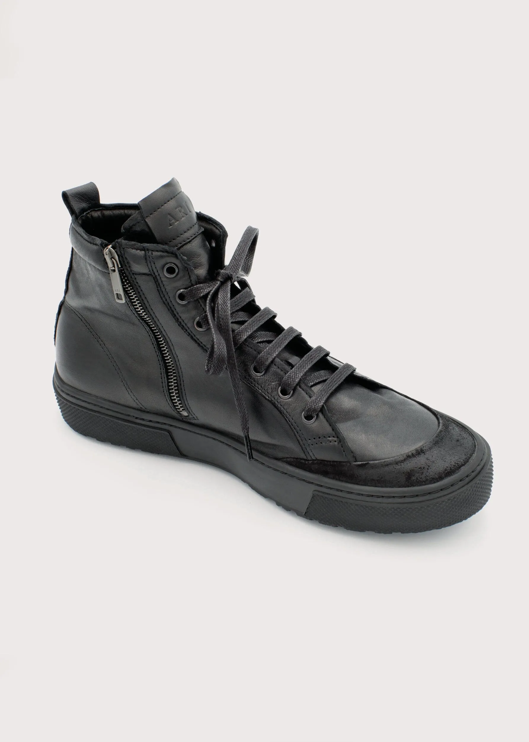 HIGH TOP SNEAKER WITH ZIP/LACE