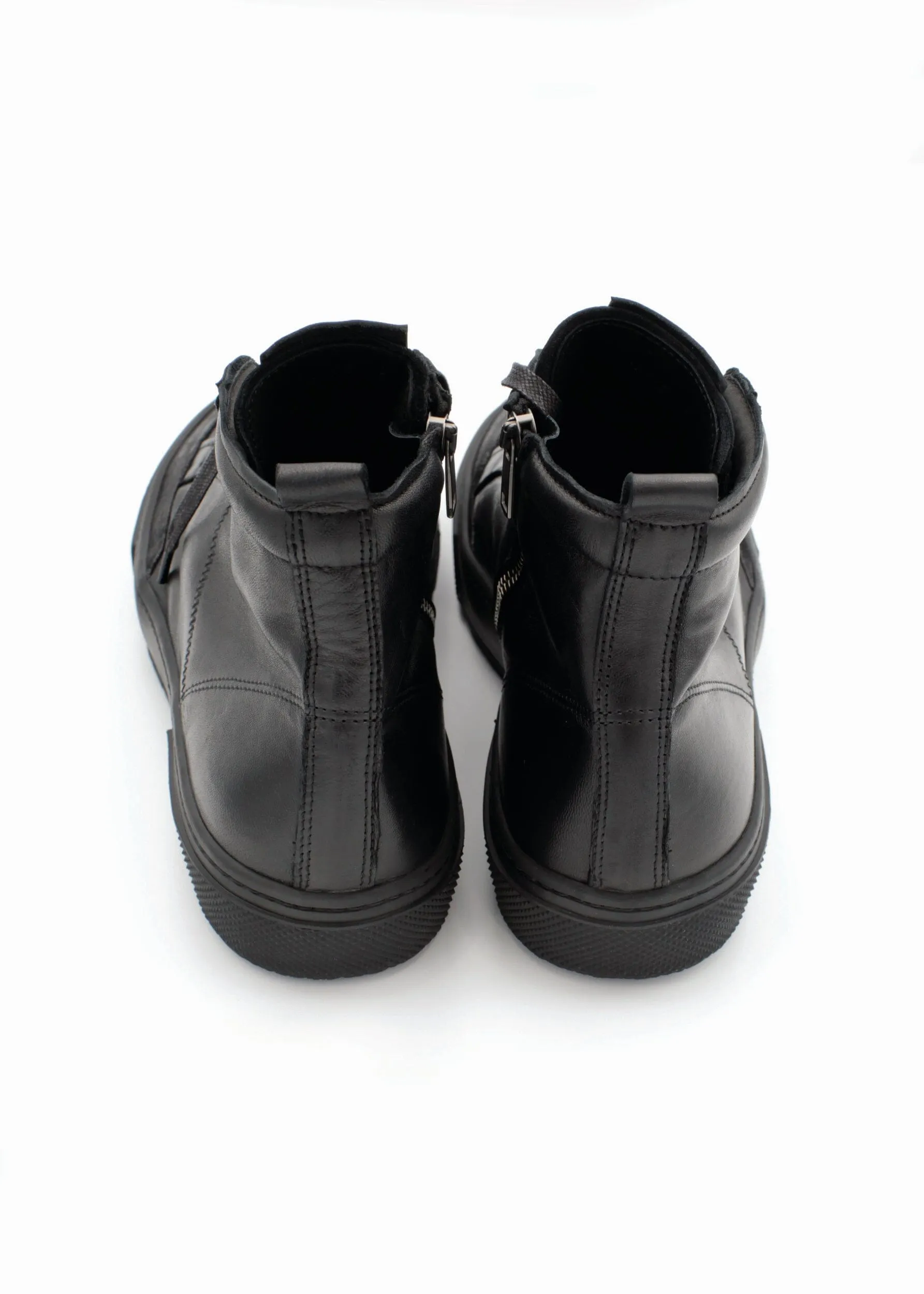 HIGH TOP SNEAKER WITH ZIP/LACE