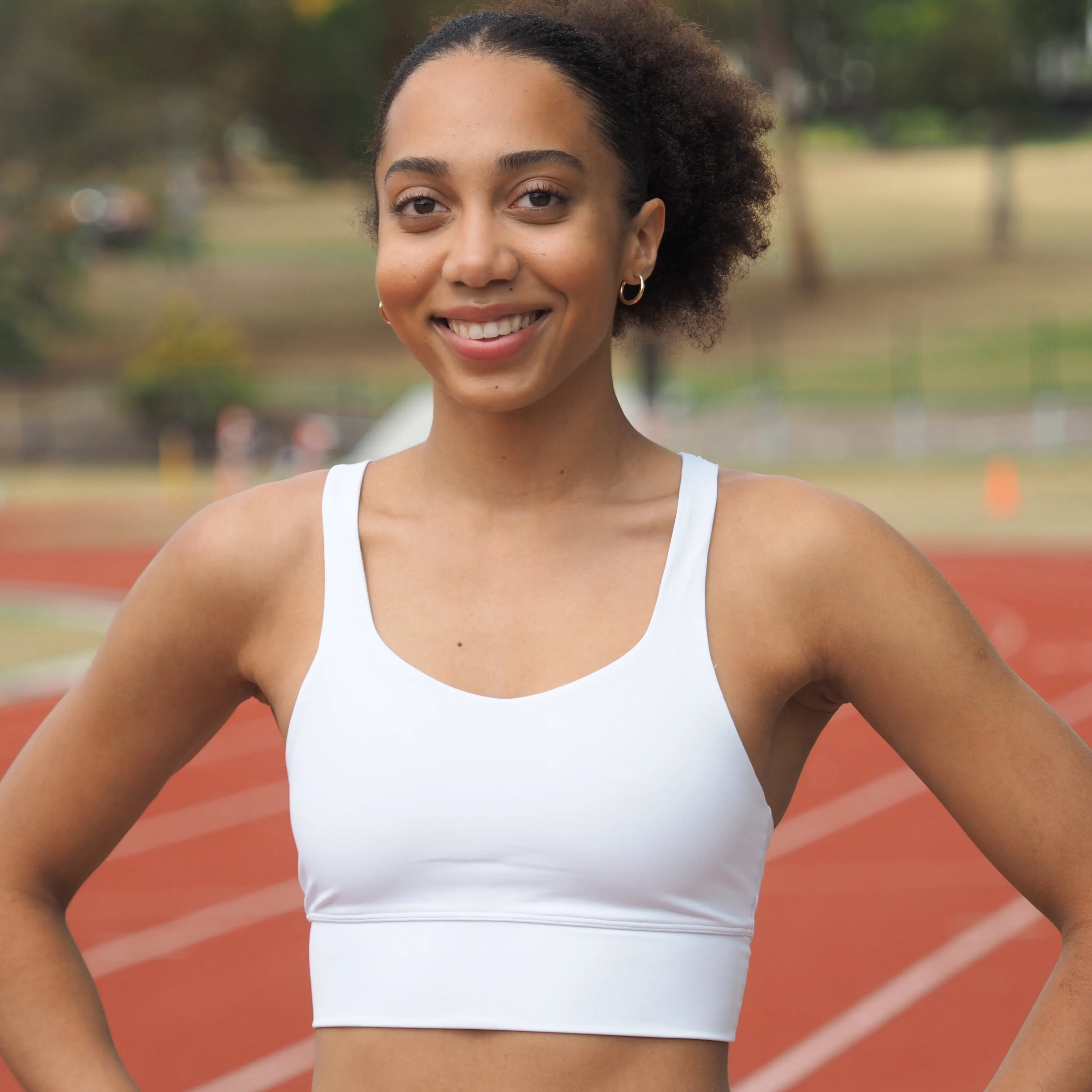 IMPI New Fit Longer Strappy Running Crop - White
