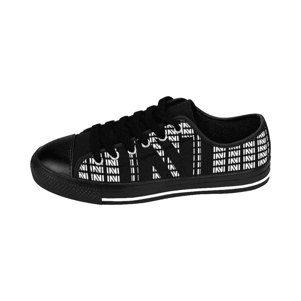 INVI Sneakers