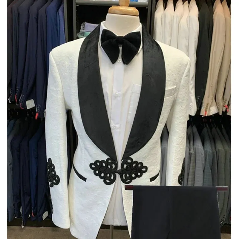 Jacquard Black Velvet Men’s Suit for Wedding & Busines