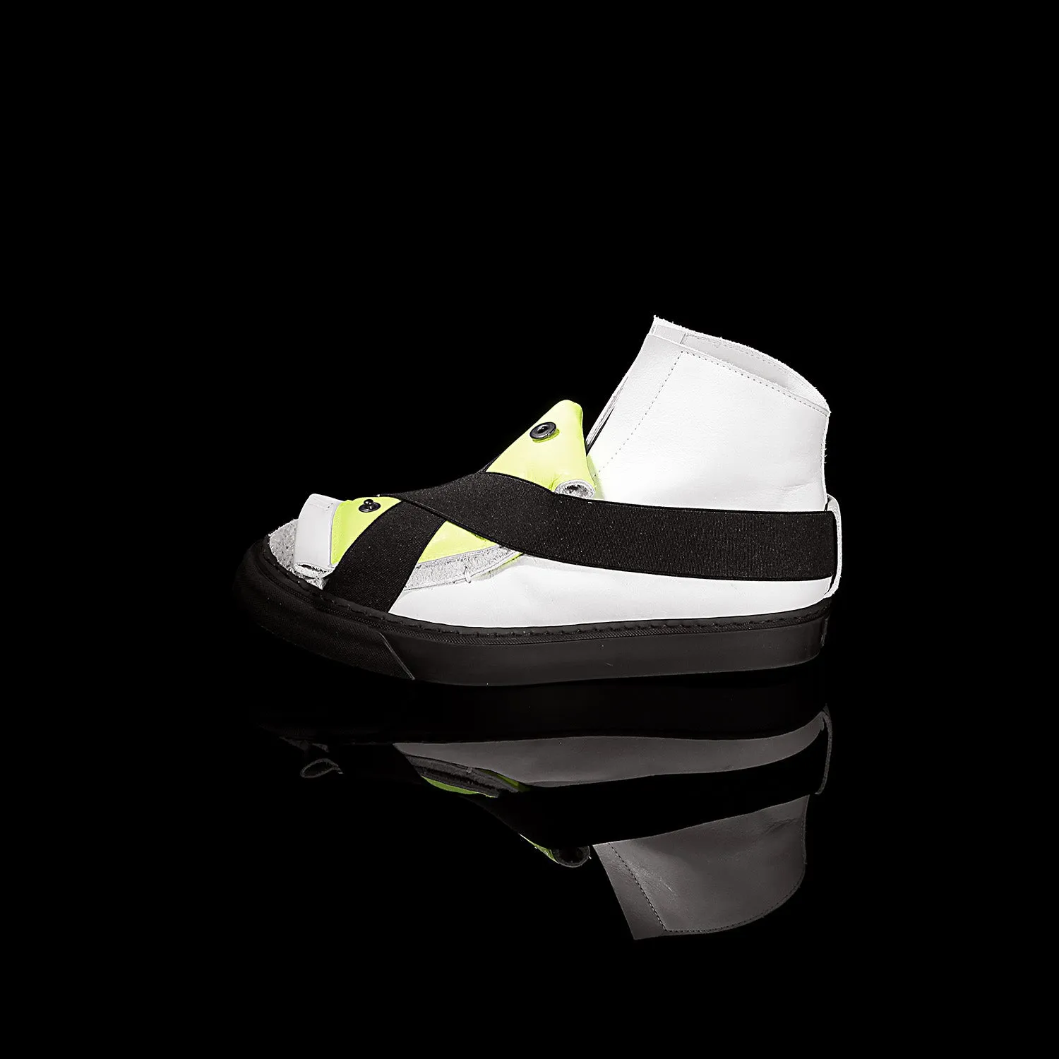 K6 / NEON WHITE / UNISEX LEATHER SNEAKER