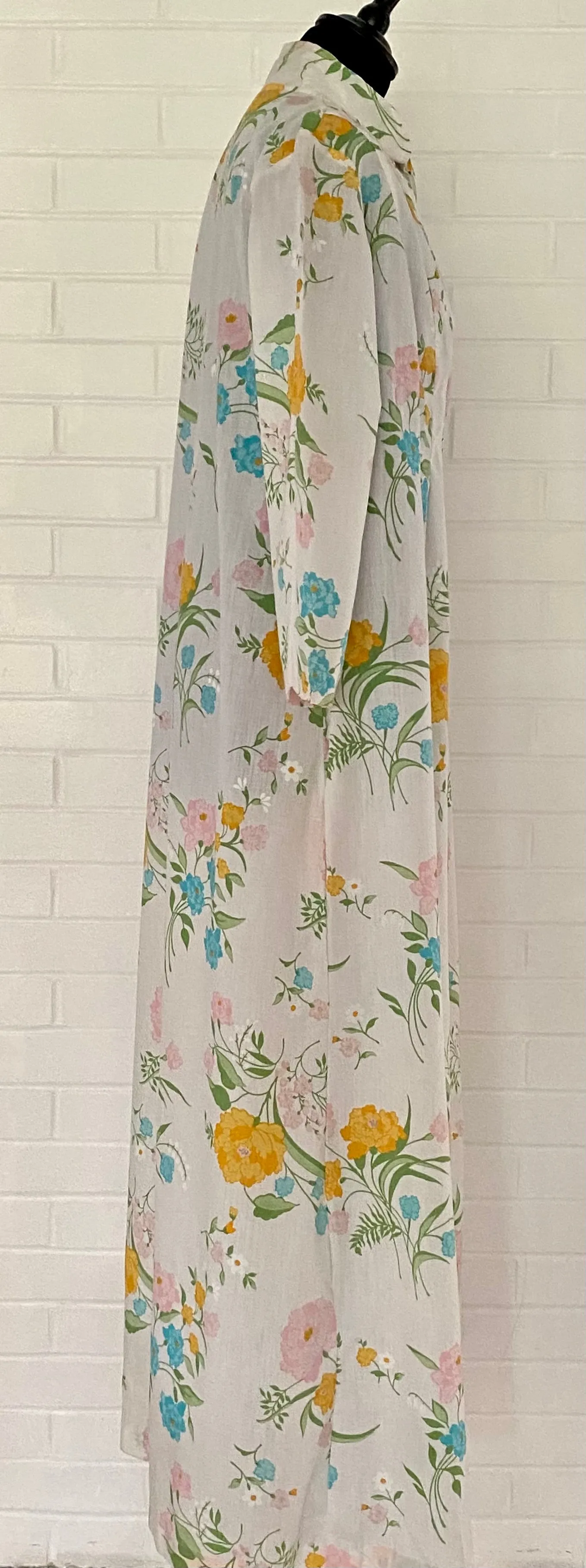 Late 60s/ Early 70s Sears Flowered Robe- New!