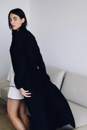 MARIA ROBE