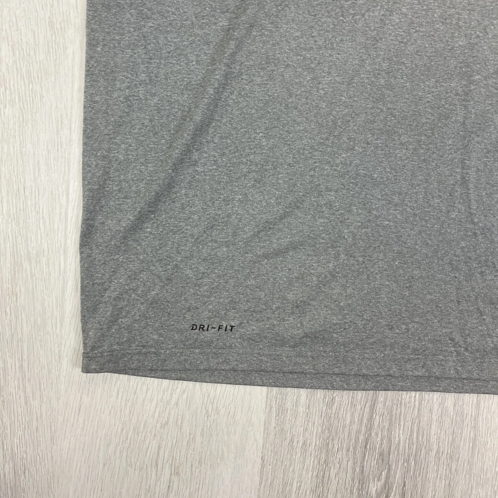 Nike Dri-Fit Mens Grey Activewear T-Shirt Size 2XL