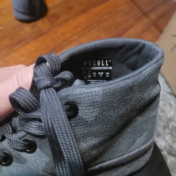 NOBULL canvas Midi camouflage trainers. Women's 7