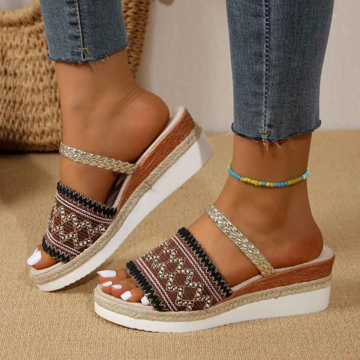 Open Toe Wedge Sandals - Stylish Comfort for Every Occasion