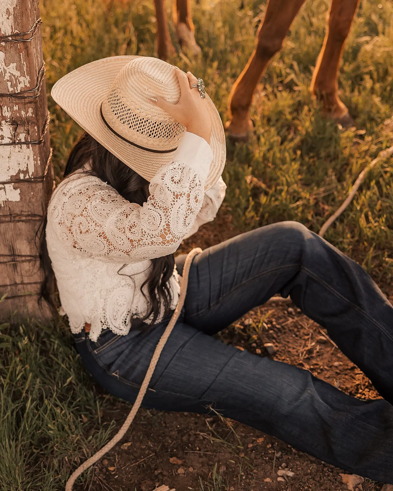 'Paloma' Lace Collared Blouse with Scalloped Hem (S Only)