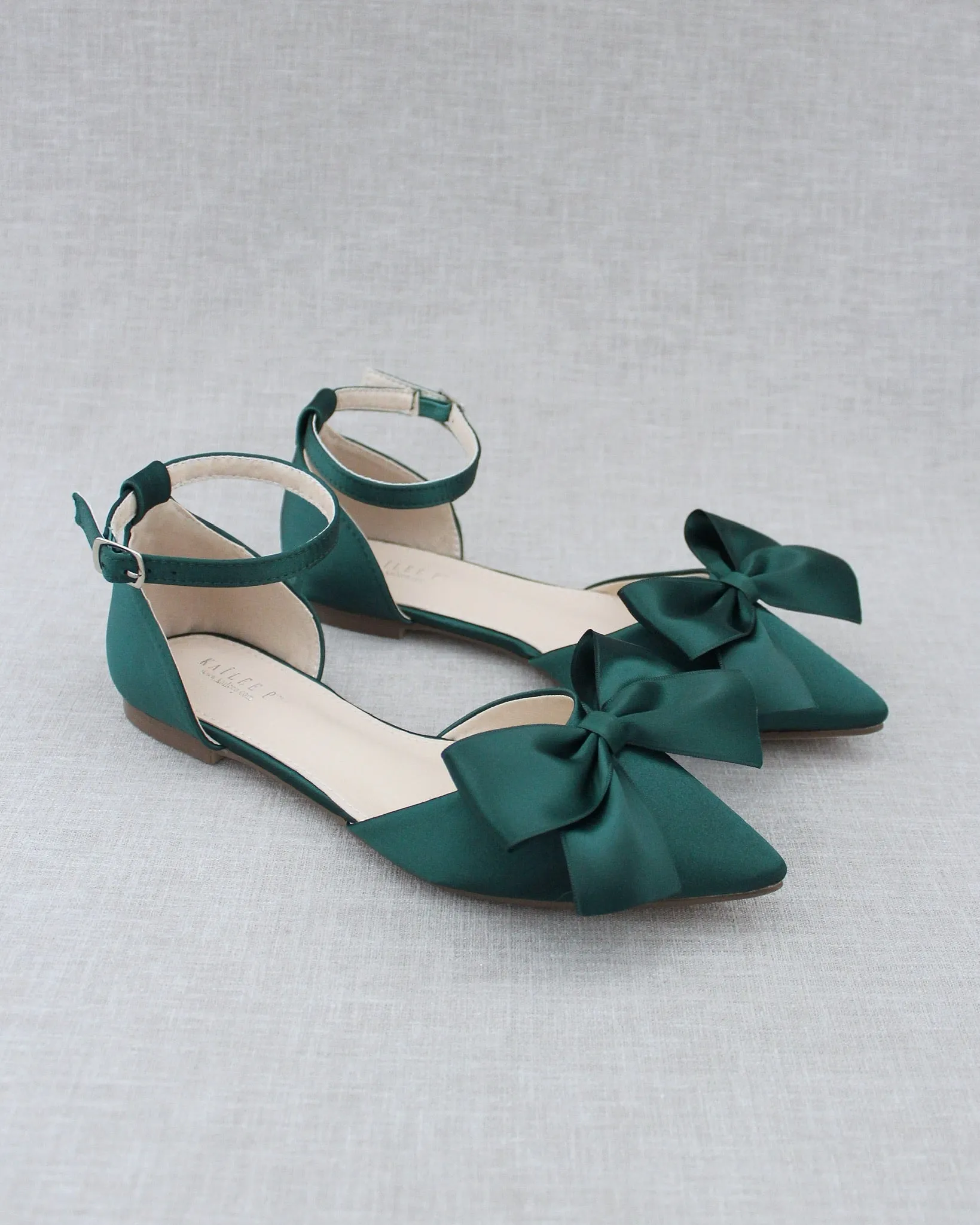Pointy Toe Flats with Front Satin Bow