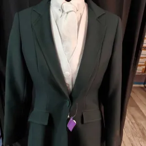 Reed Hill Dark Green Three Piece Suit Girls 14R