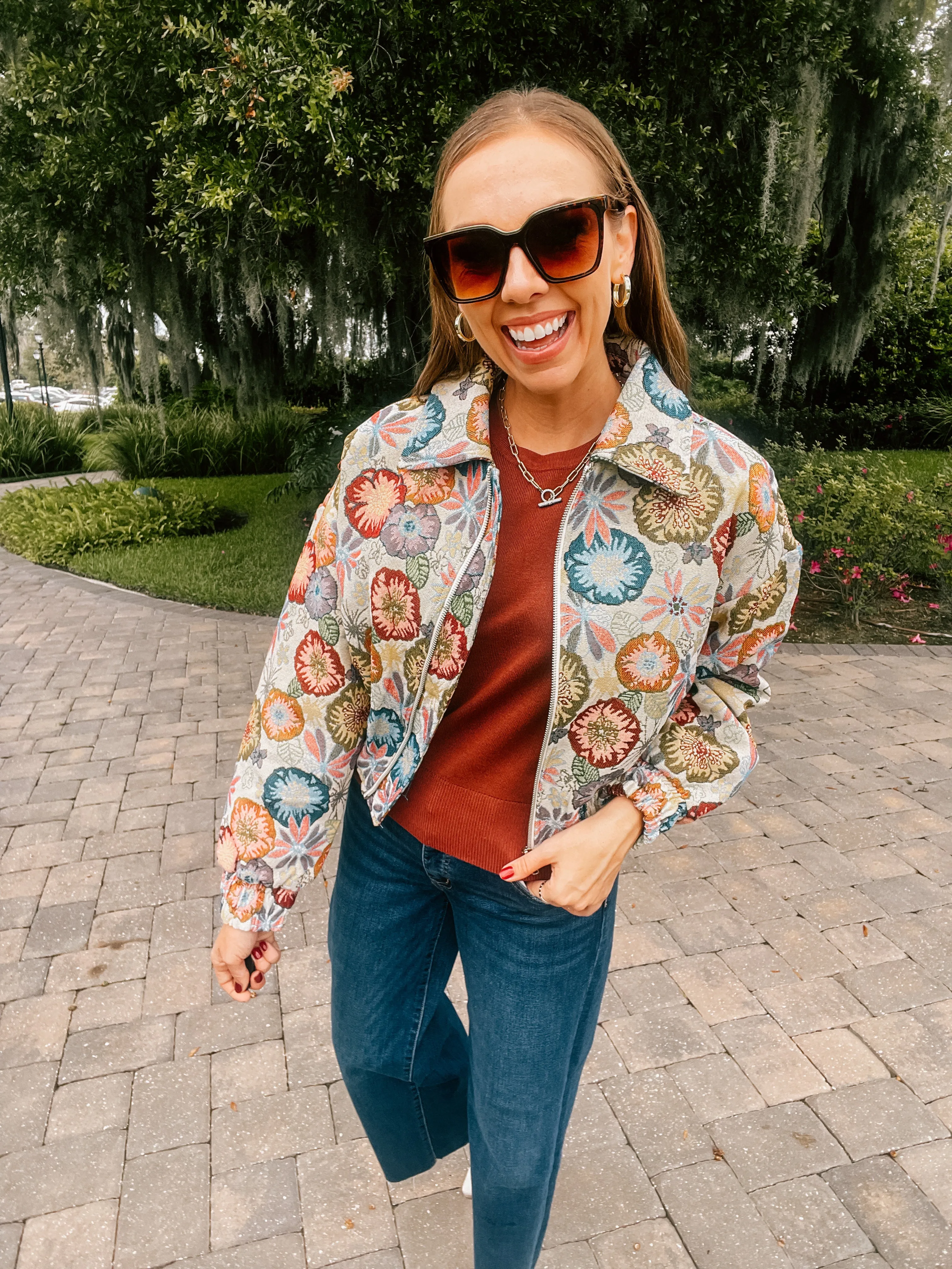 Retro Floral Jacquard Crop Jacket