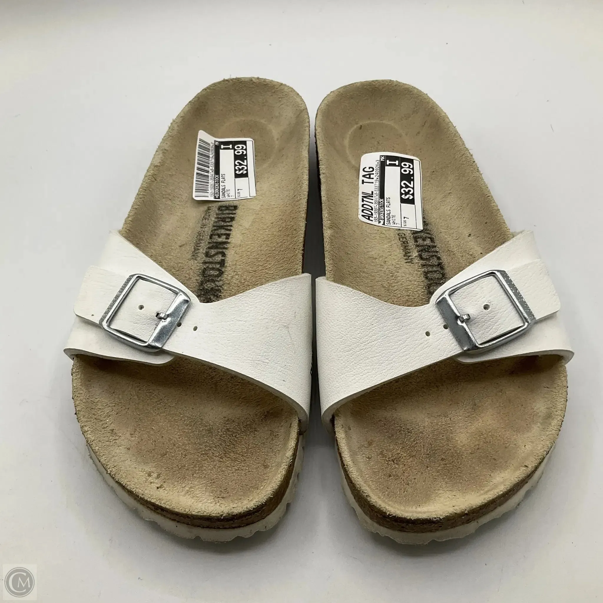 Sandals Flats By Birkenstock In White, Size: 7