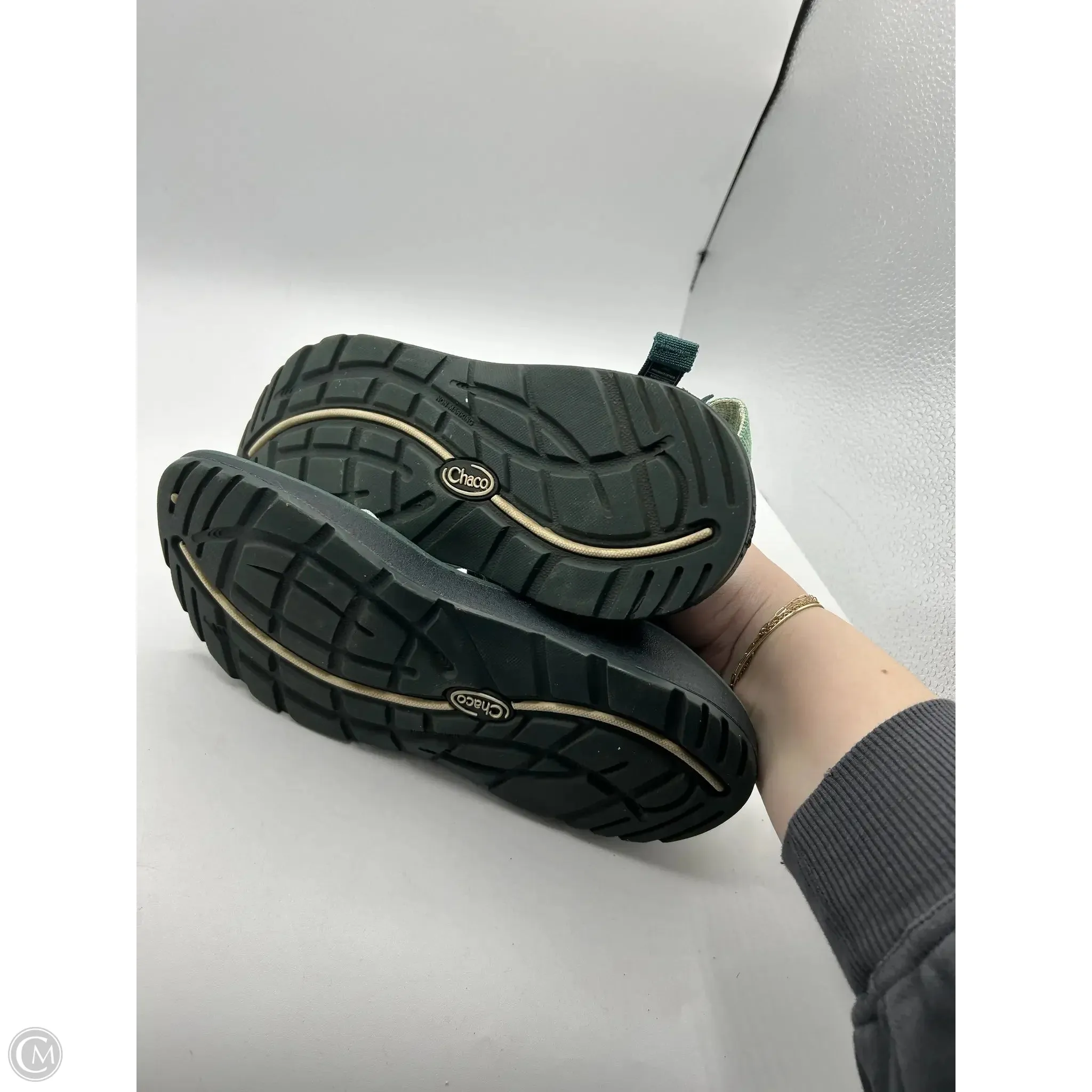 Sandals Flats By Chacos In Green, Size: 7