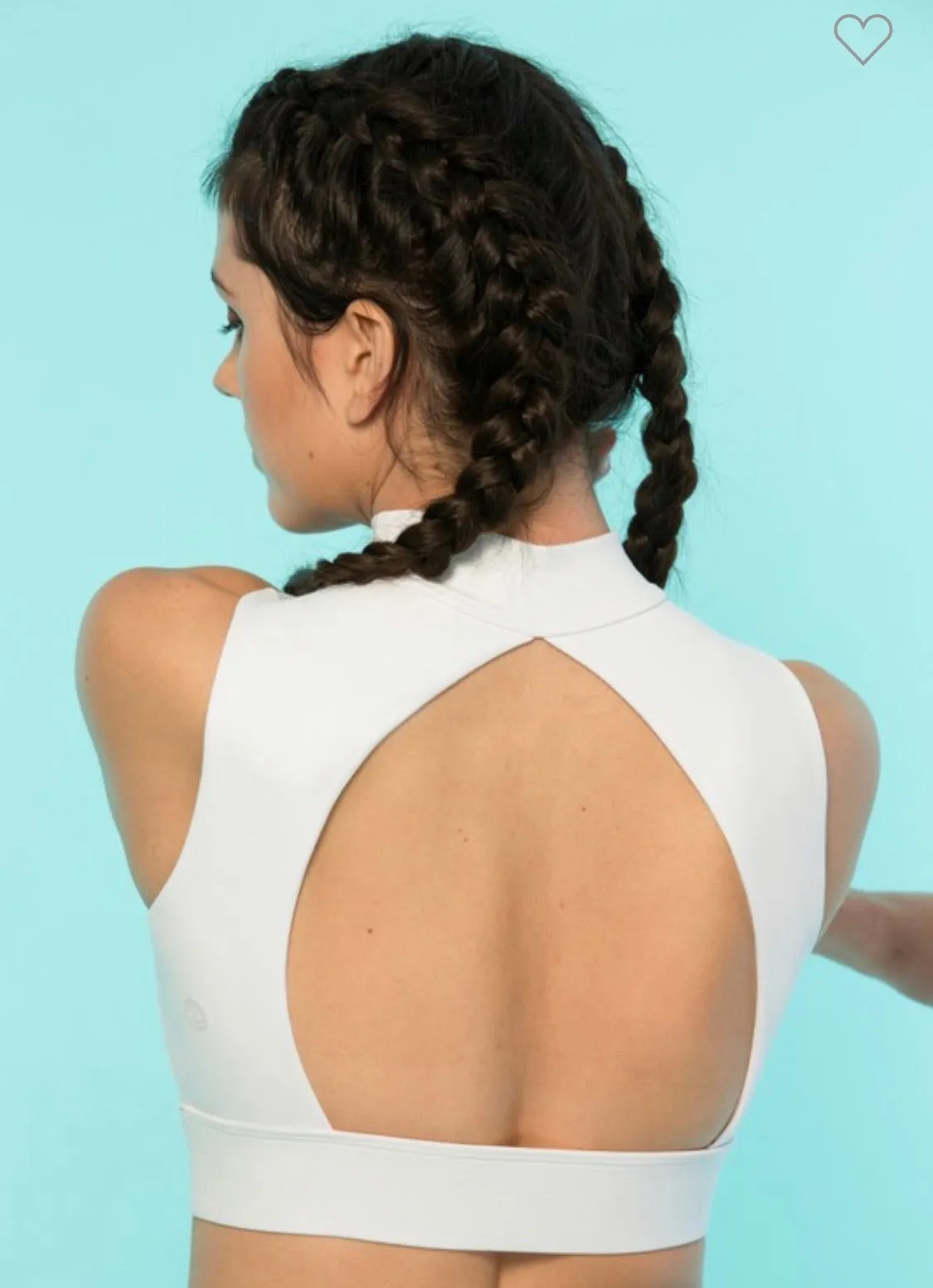 Selena Motion Standout Sports bra White