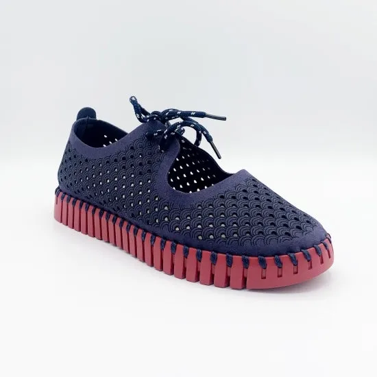 Tie Flat